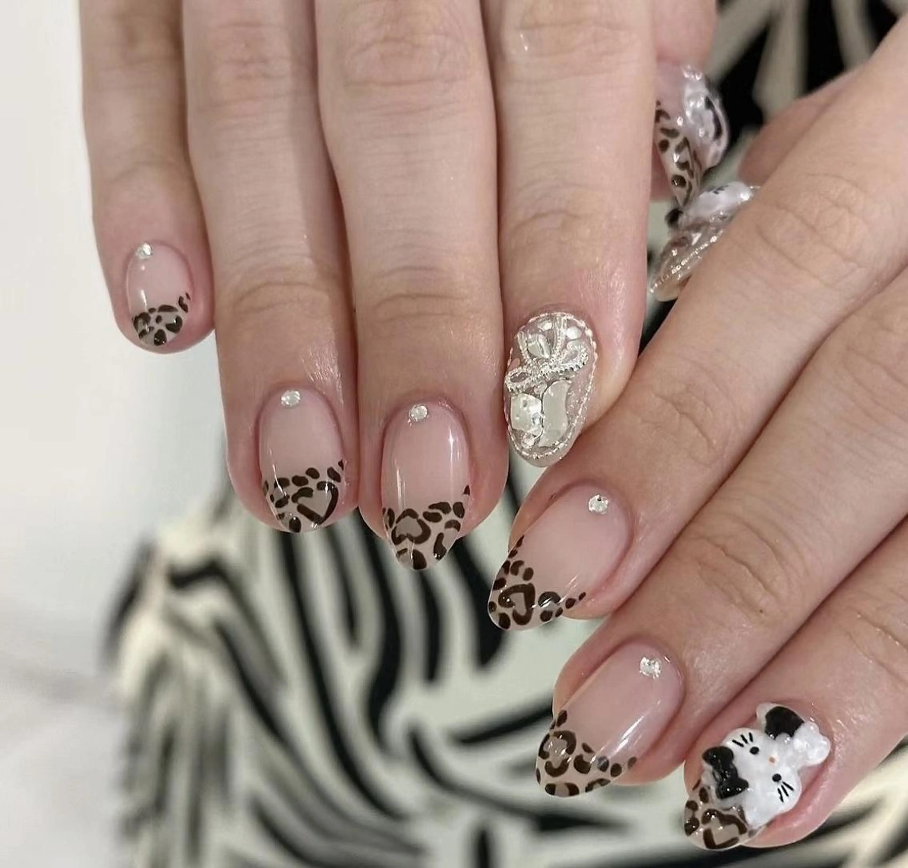 ネイル inf リエネイルサロンのネイルデザイン