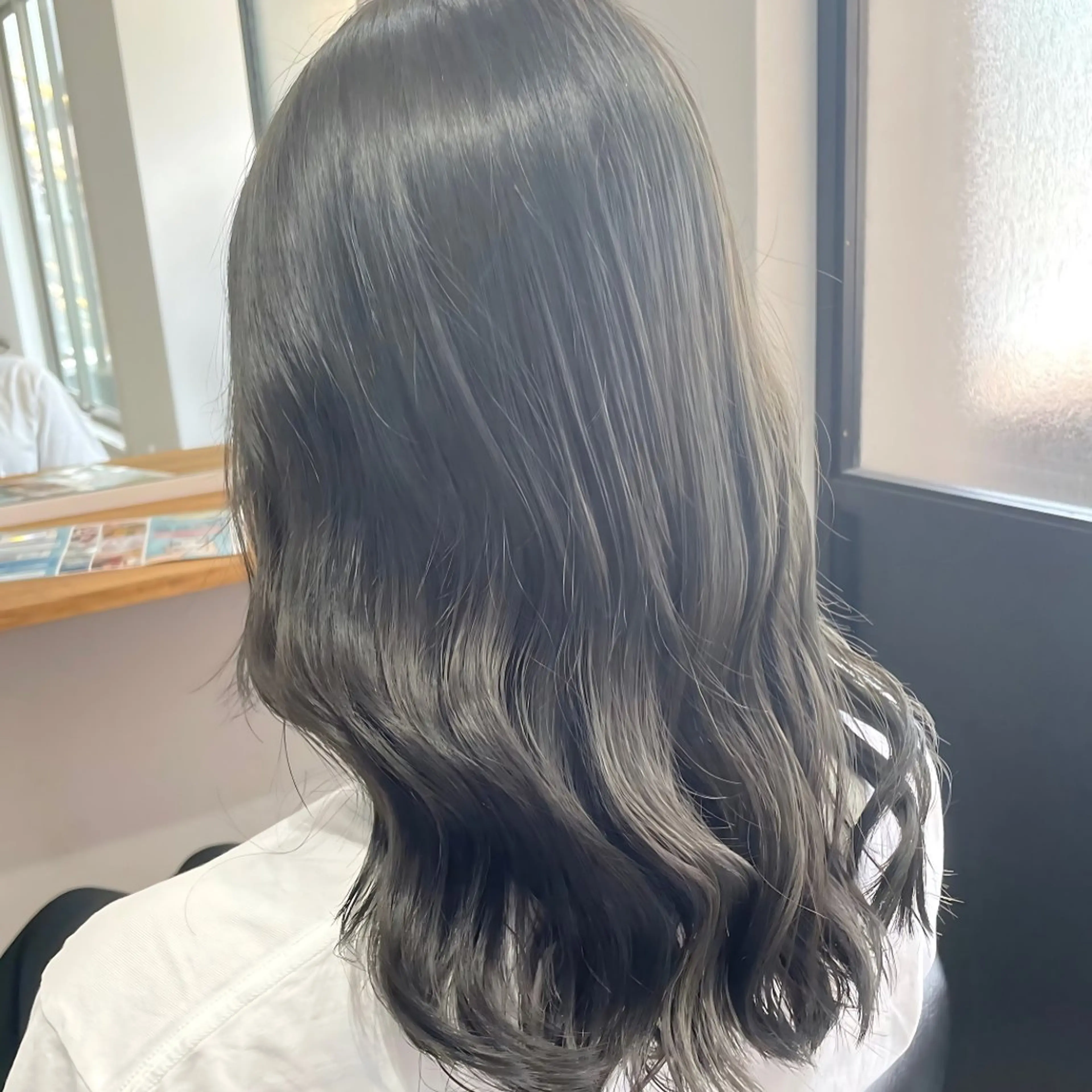セミロング カラー カット ヘアカラー トリートメント classic kawasaki所属・川崎のカラー職人🥣 kentaのヘアスタイル