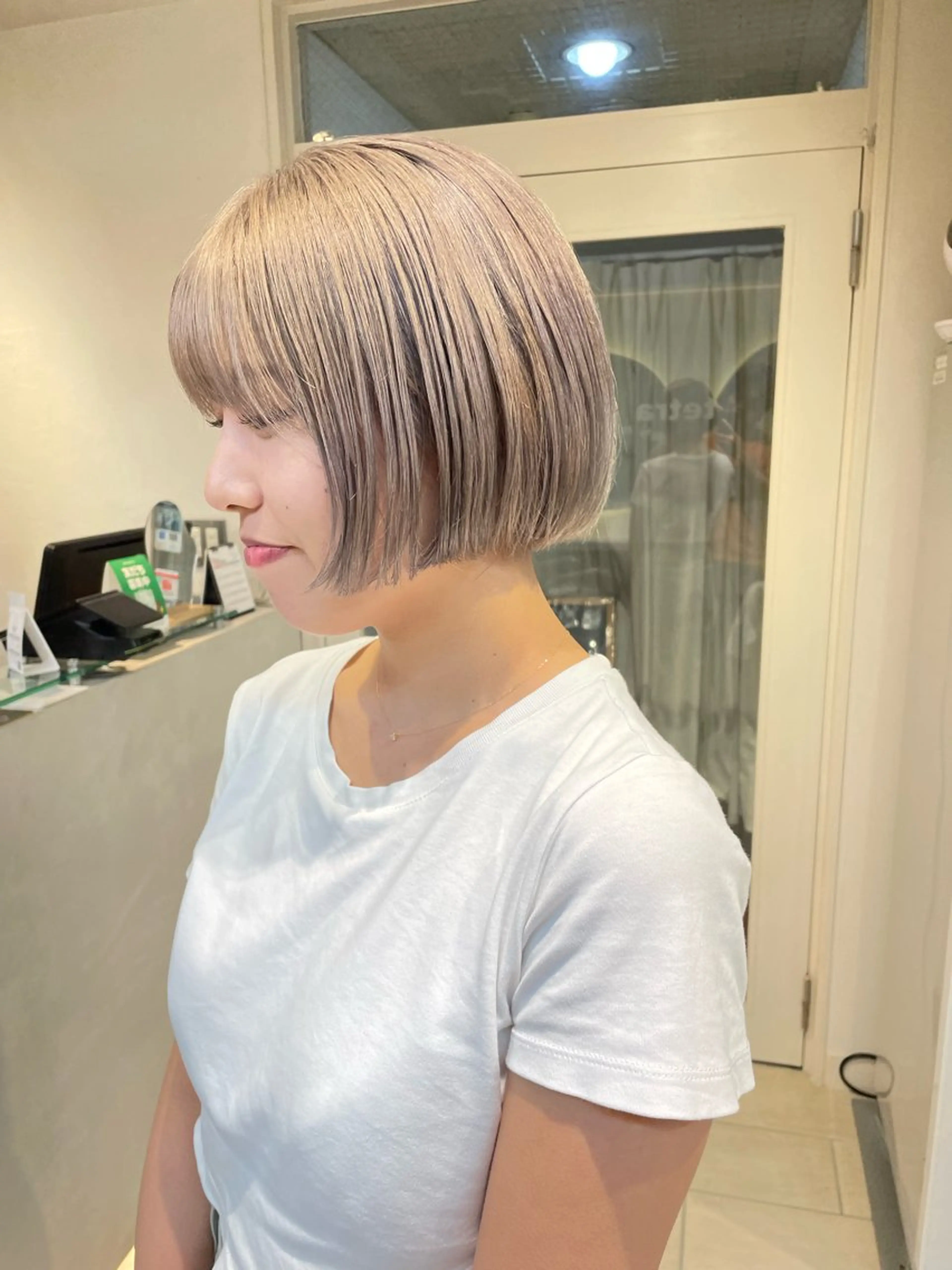 ショート カラー ベージュカラー 透明感カラー 韓国風カラー ラベンダーカラー ラベンダーピンク ヘアカラー 樋口　将輝 カラーモデル募集中のヘアスタイル