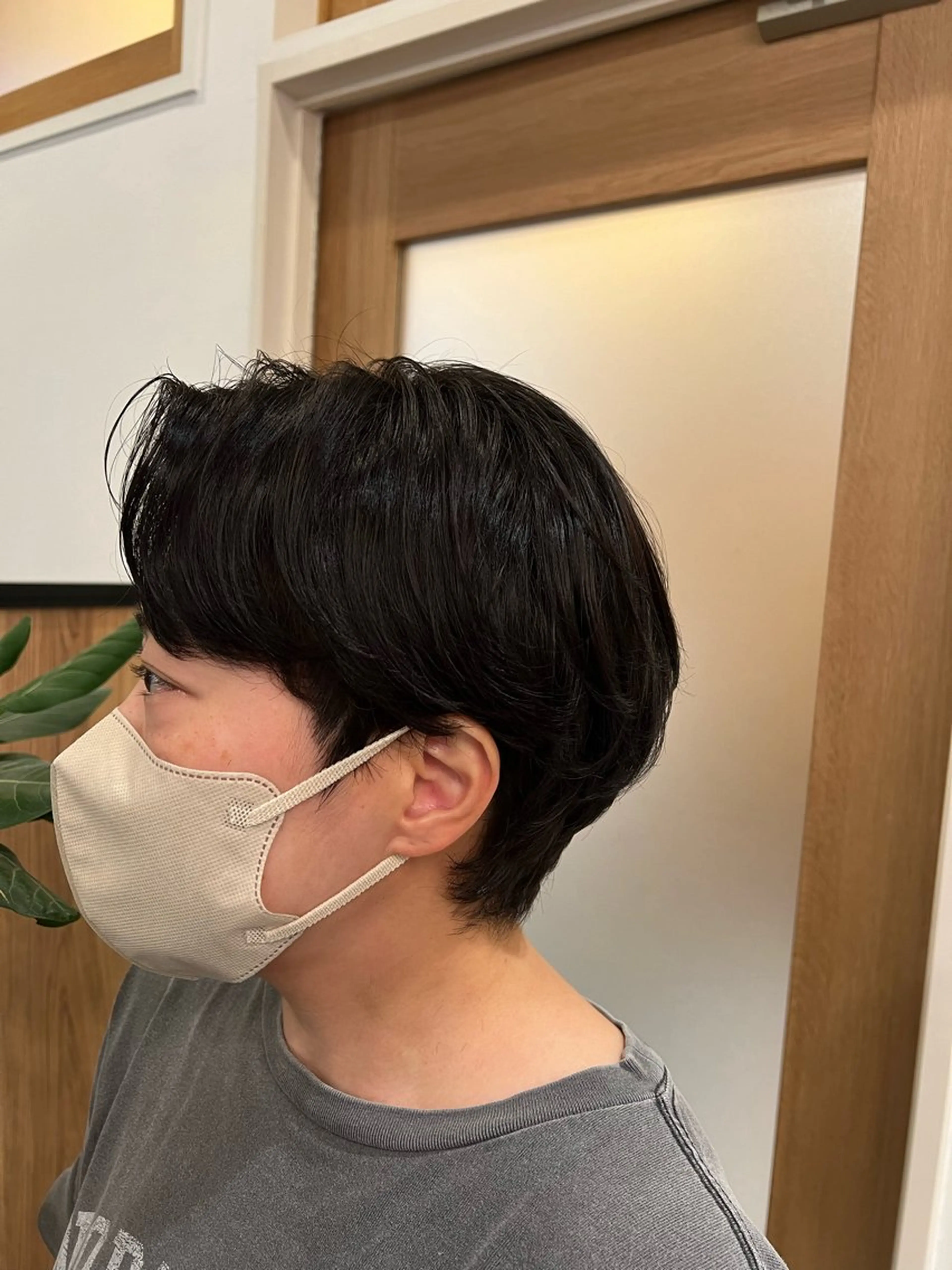 ショート 村中 逸紀のヘアスタイル