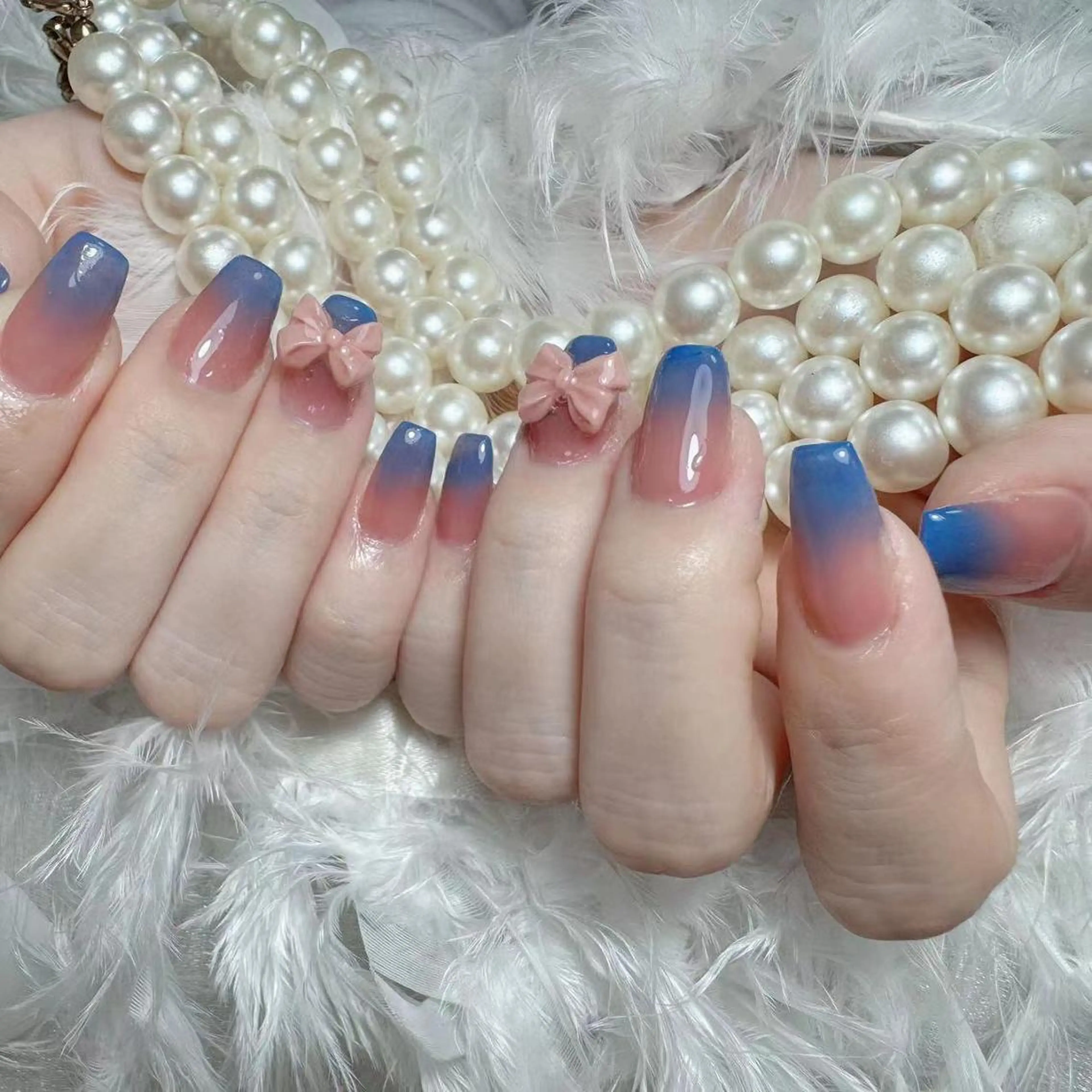 ネイル アートネイル オーロラネイル ガーリー キラキラネイル 韓国ネイル Diamond NAIL✨のネイルデザイン