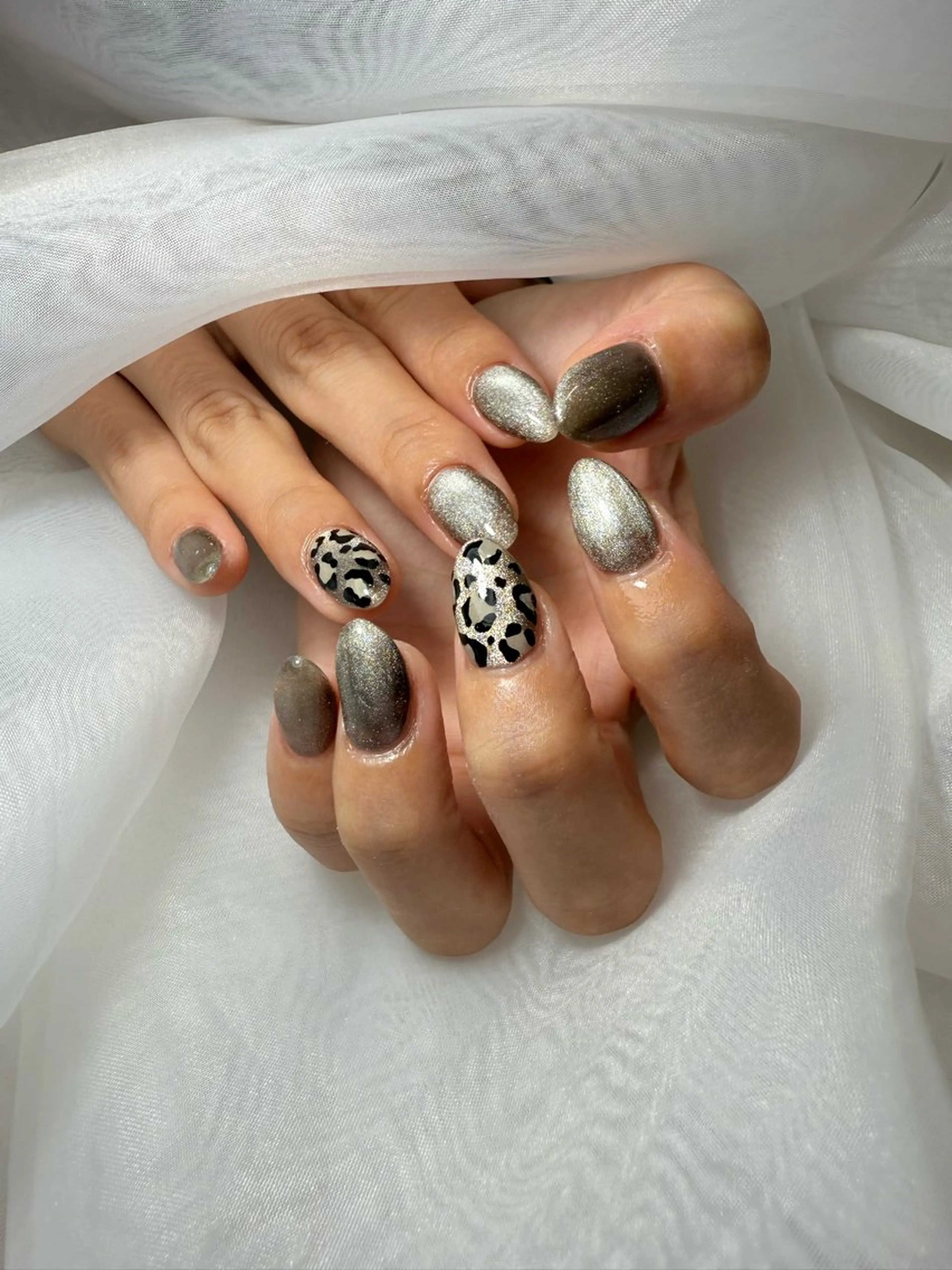 ネイル アニマル柄 マグネットネイル ハンドネイル nailsalonAxia所属・。*✧⛓️ mayu⛓️✧︎*。のネイルデザイン