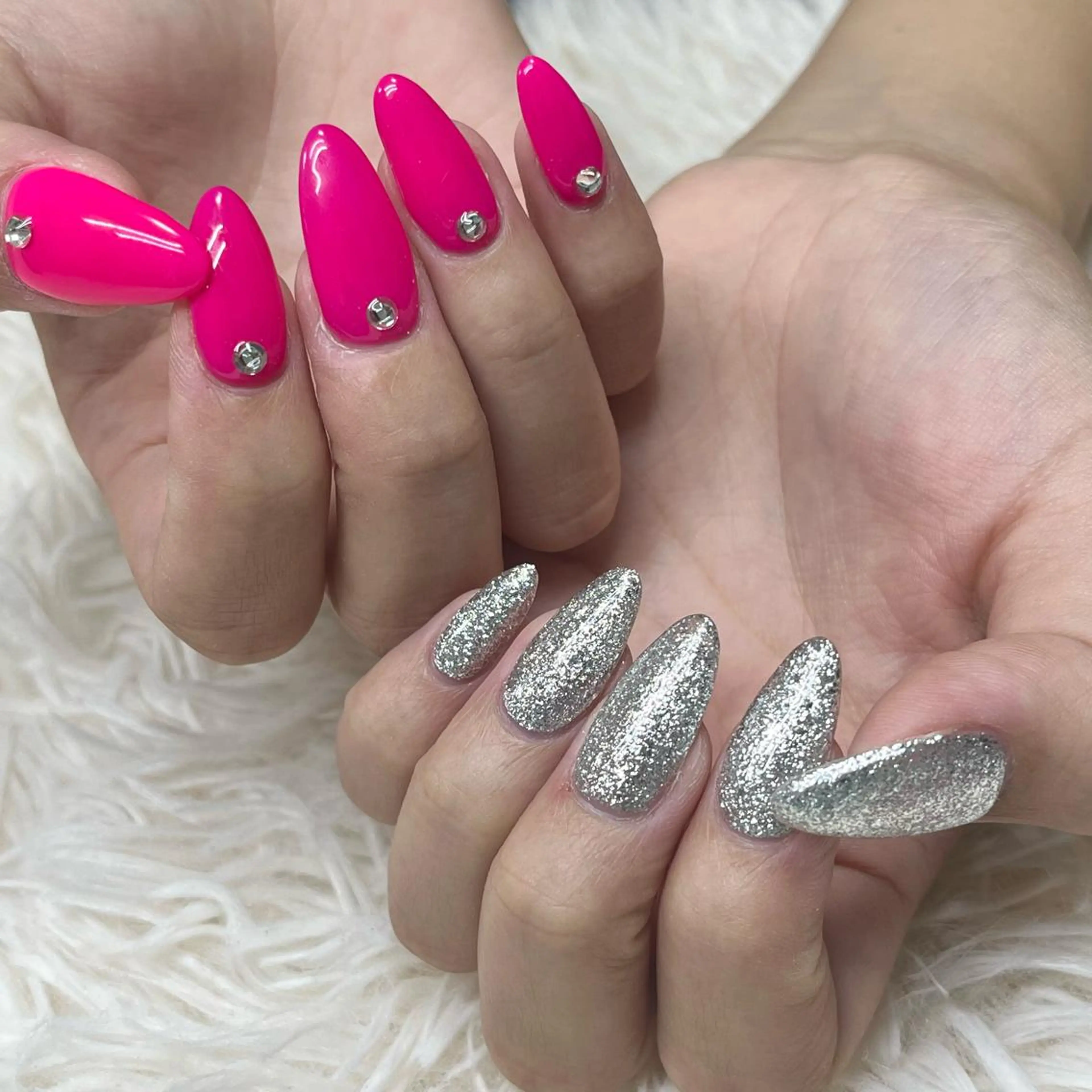 ネイル アートネイル クリアネイル フレンチネイル ジェルネイル ガラスフレンチ ハンドネイル 🐕🦺Yappy 💗A-tanのネイルデザイン