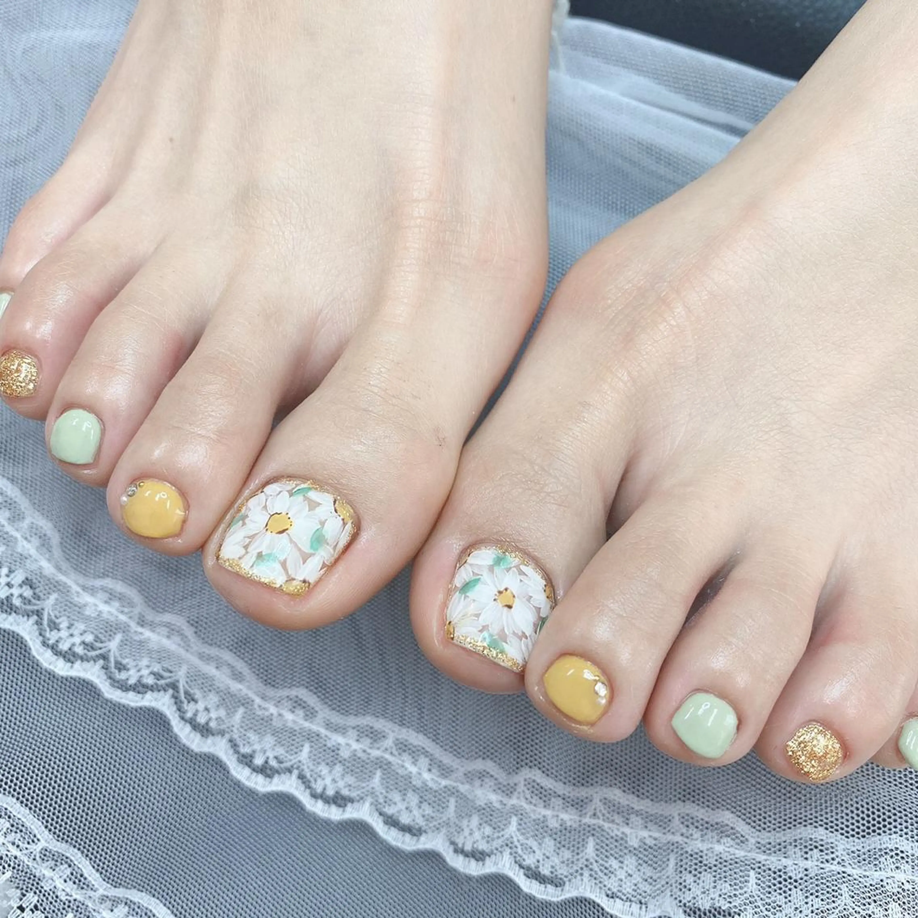 ネイル フットネイル 石原 夕華のネイルデザイン