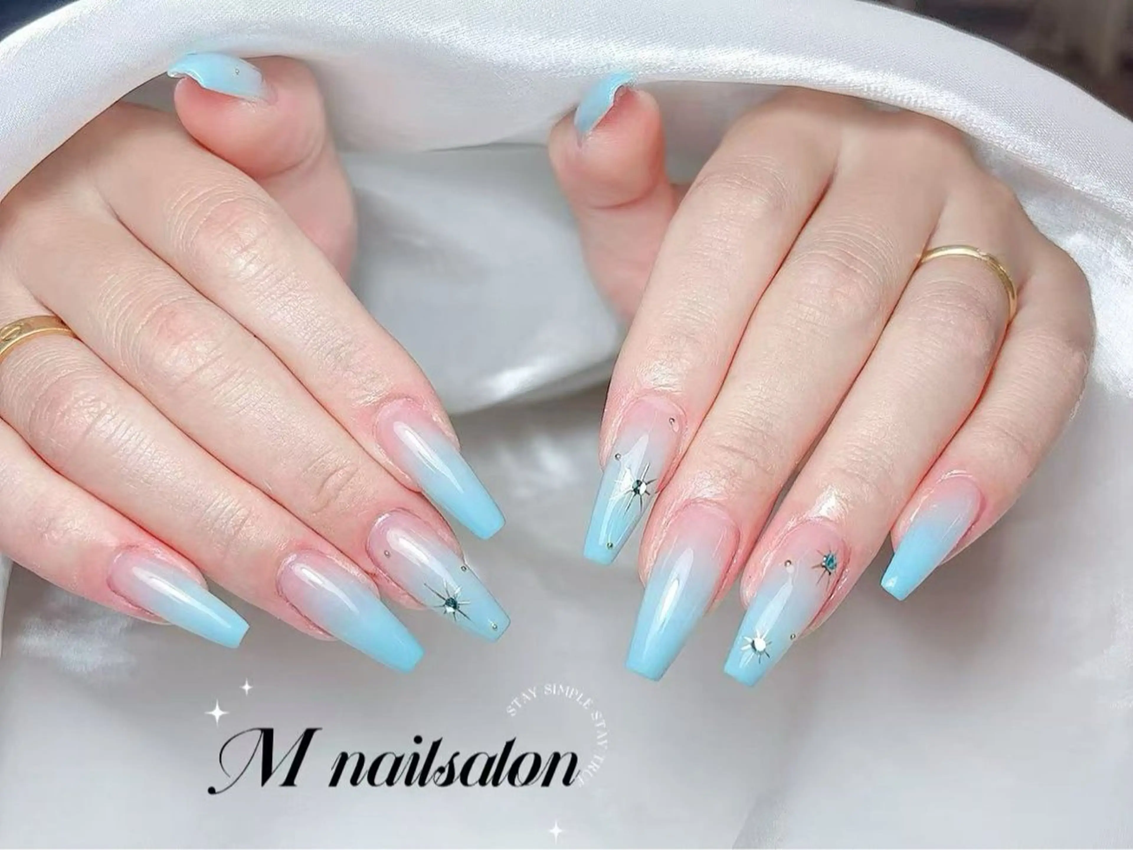 ネイル M🌷nail 長さだし専門店のネイルデザイン