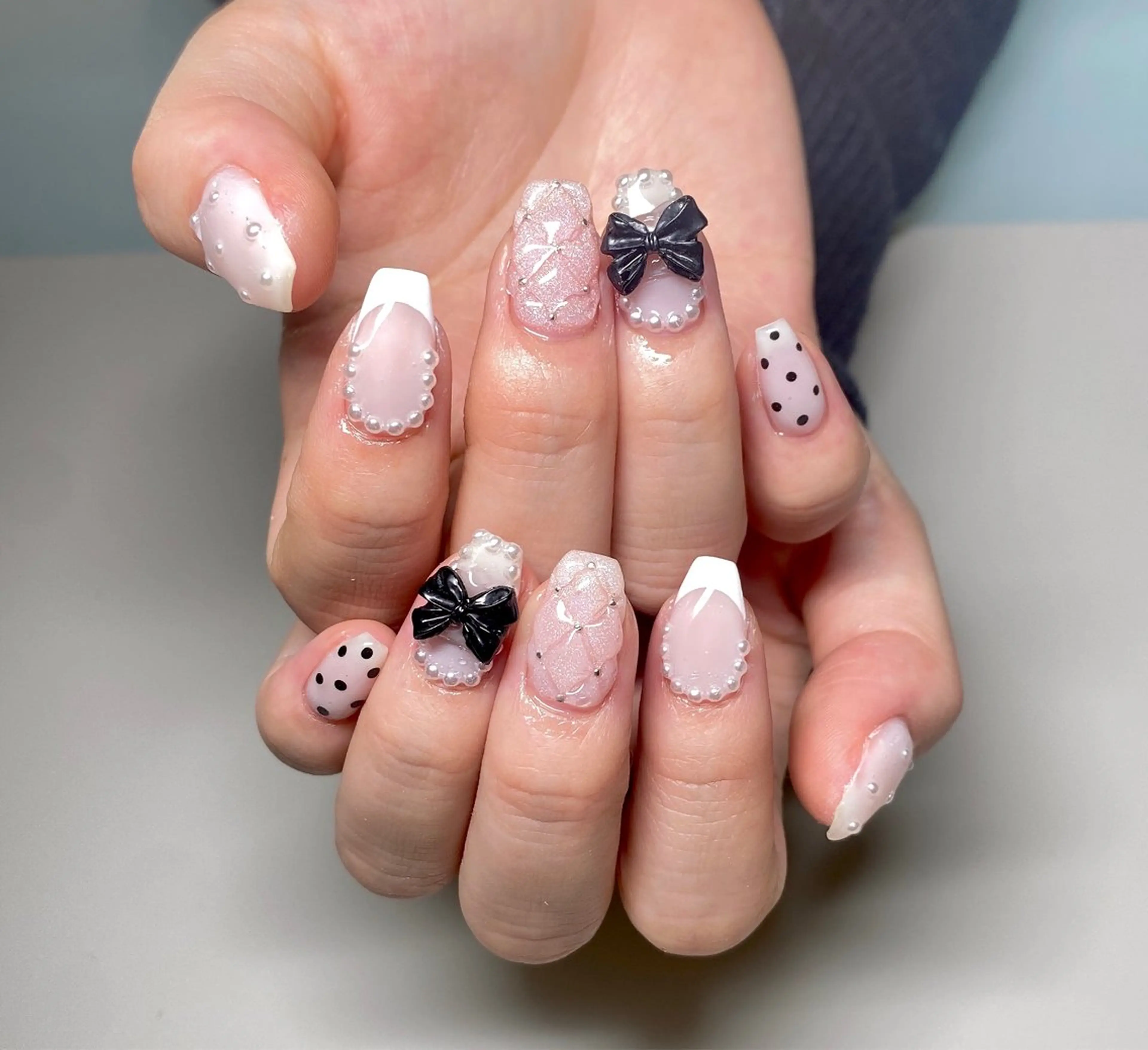 ネイル リボン salon Dahlia所属・サロンダリア Naoのネイルデザイン