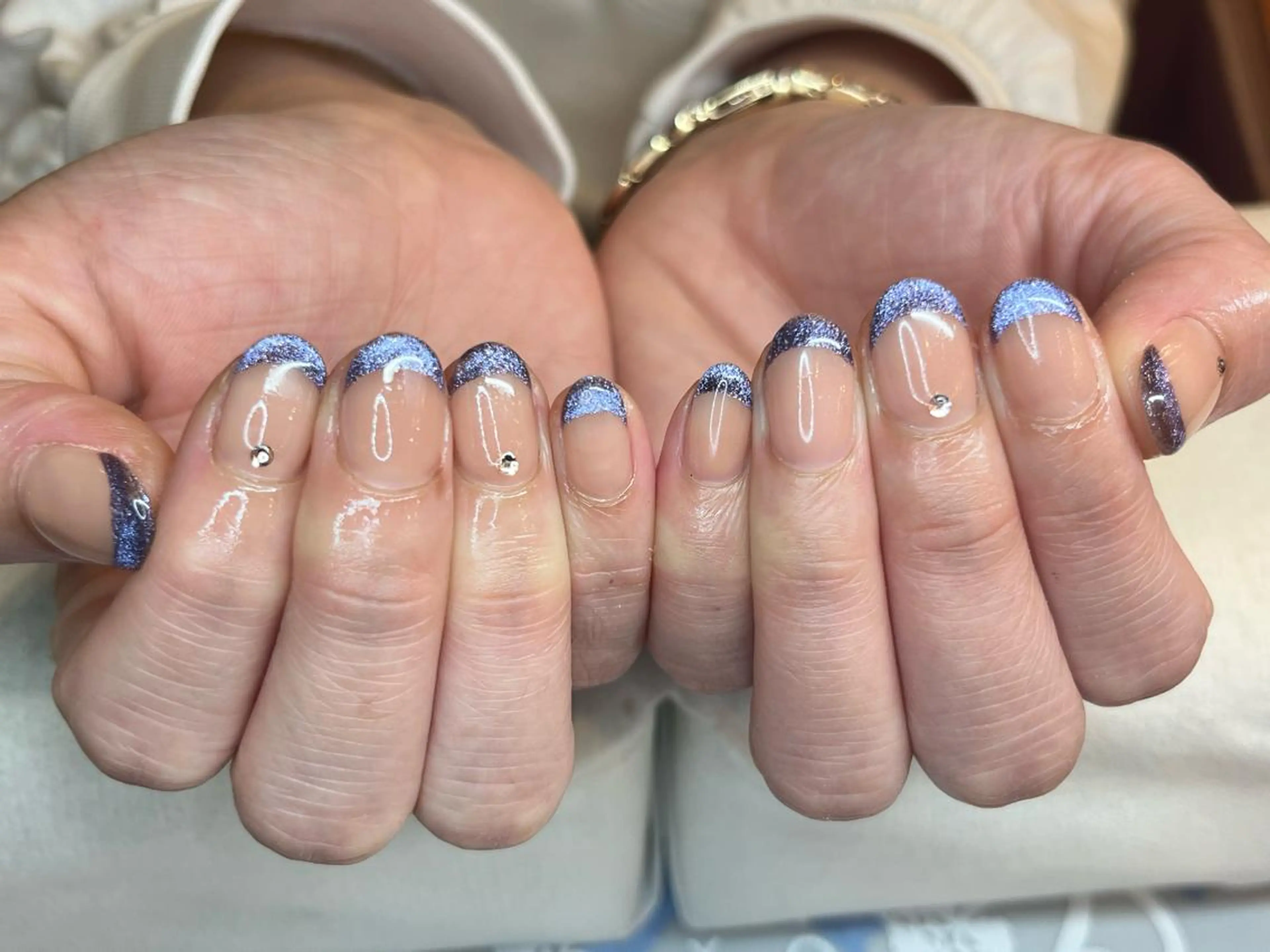 ショート カラー ネイル アートネイル オフィスネイル ワンカラーネイル ショートネイル ネイルサロン リリーブランシュ所属・森 瑞紀のネイルデザイン