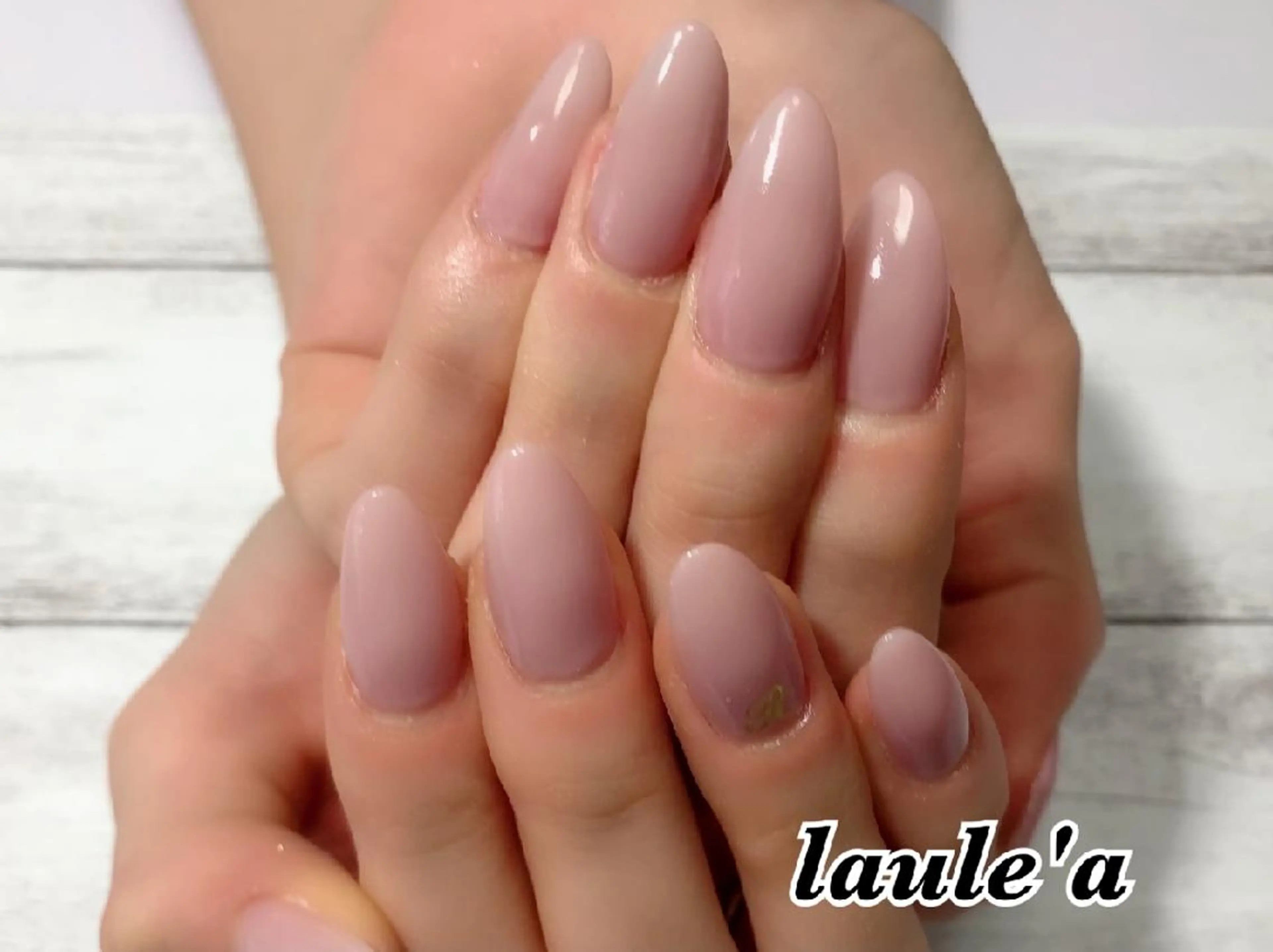 ネイル Rグループ felizのネイルデザイン