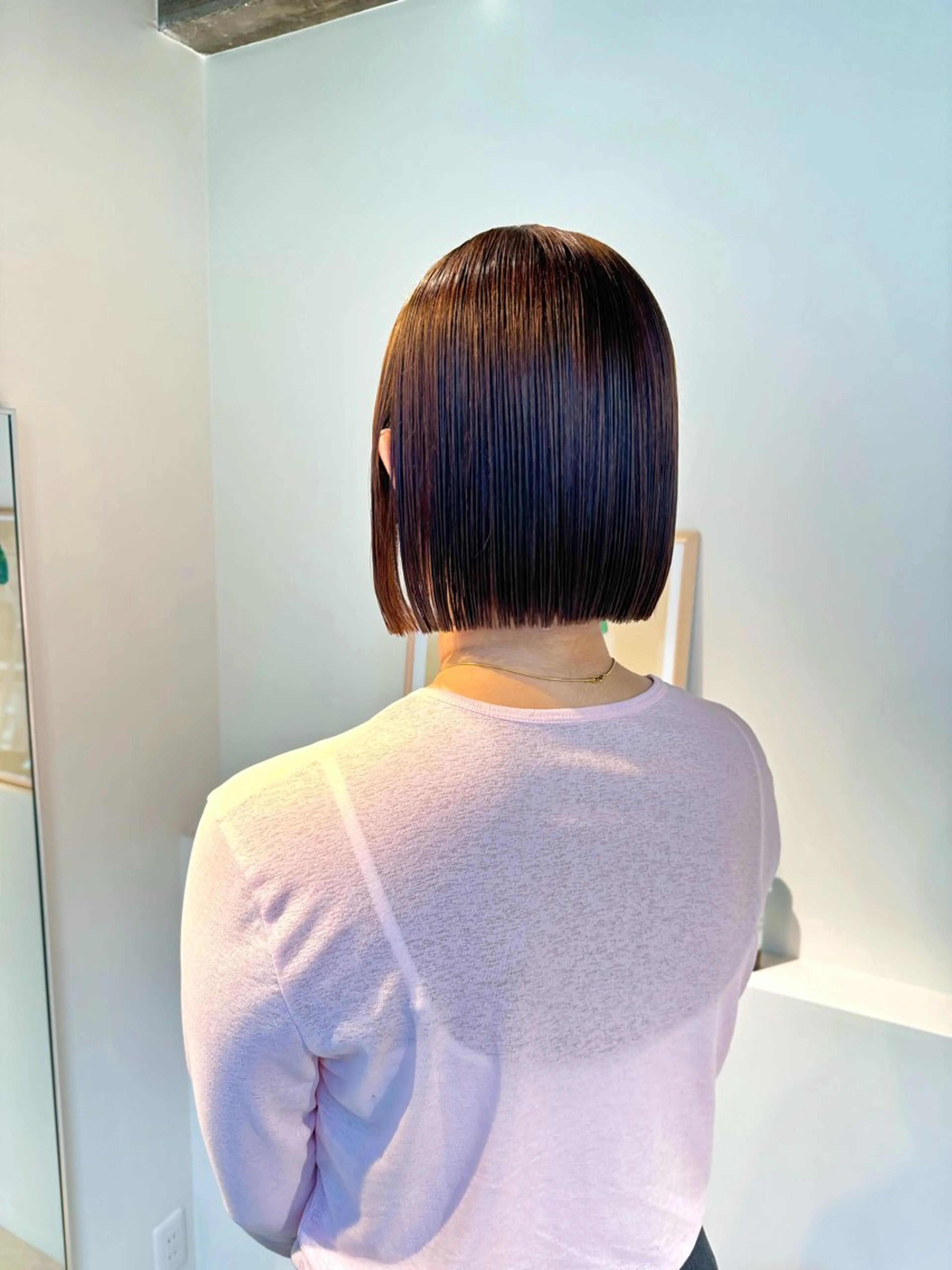 ショート アッシュ ボブ 髪質改善 レイヤーカット 縮毛矯正 eto所属・髪質改善スペシャリス ト長尾勇弥/梅田中津のヘアスタイル