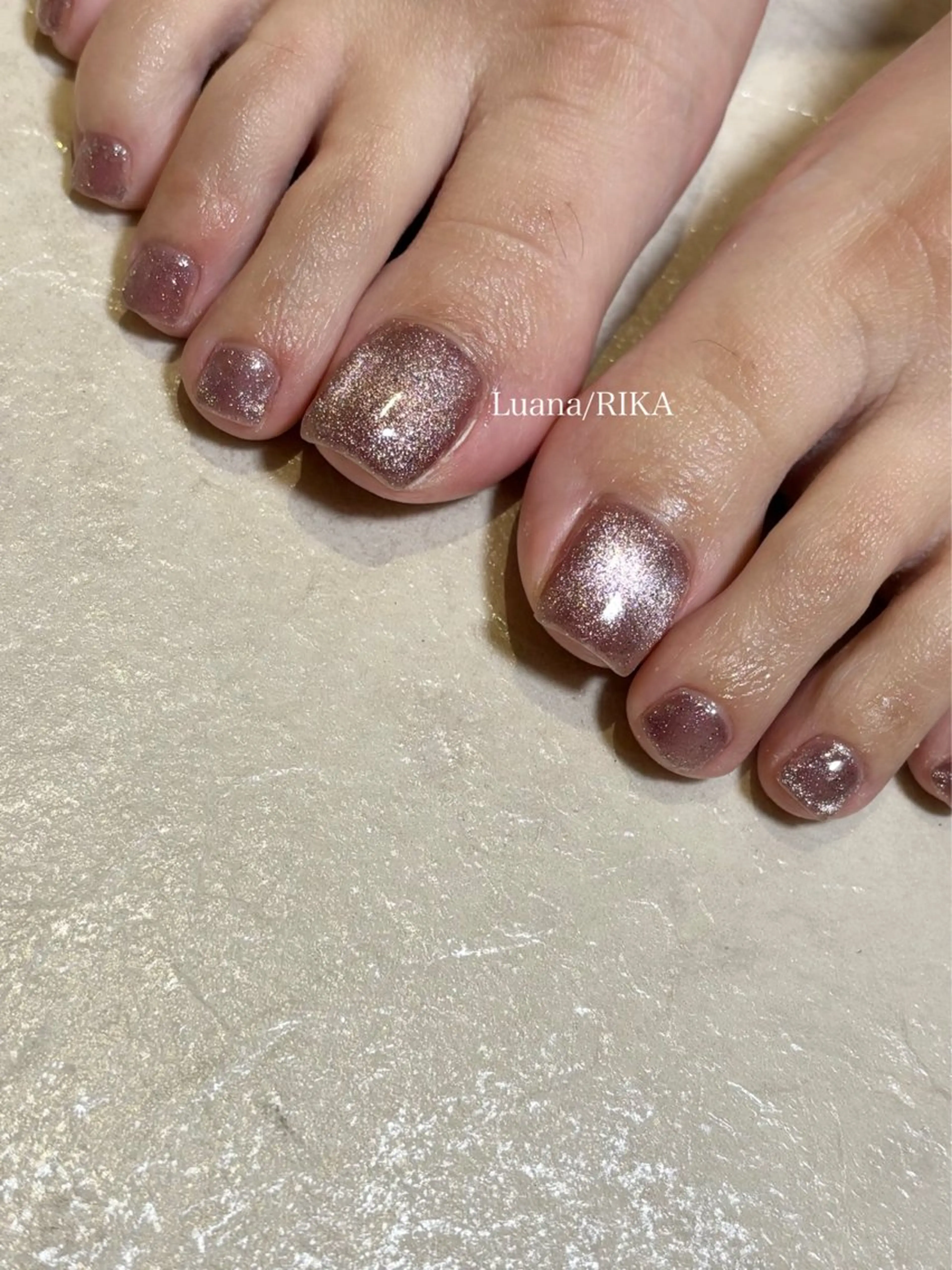 ネイル マグネットネイル フットネイル Nail Salon Luana Rikaのネイルデザイン