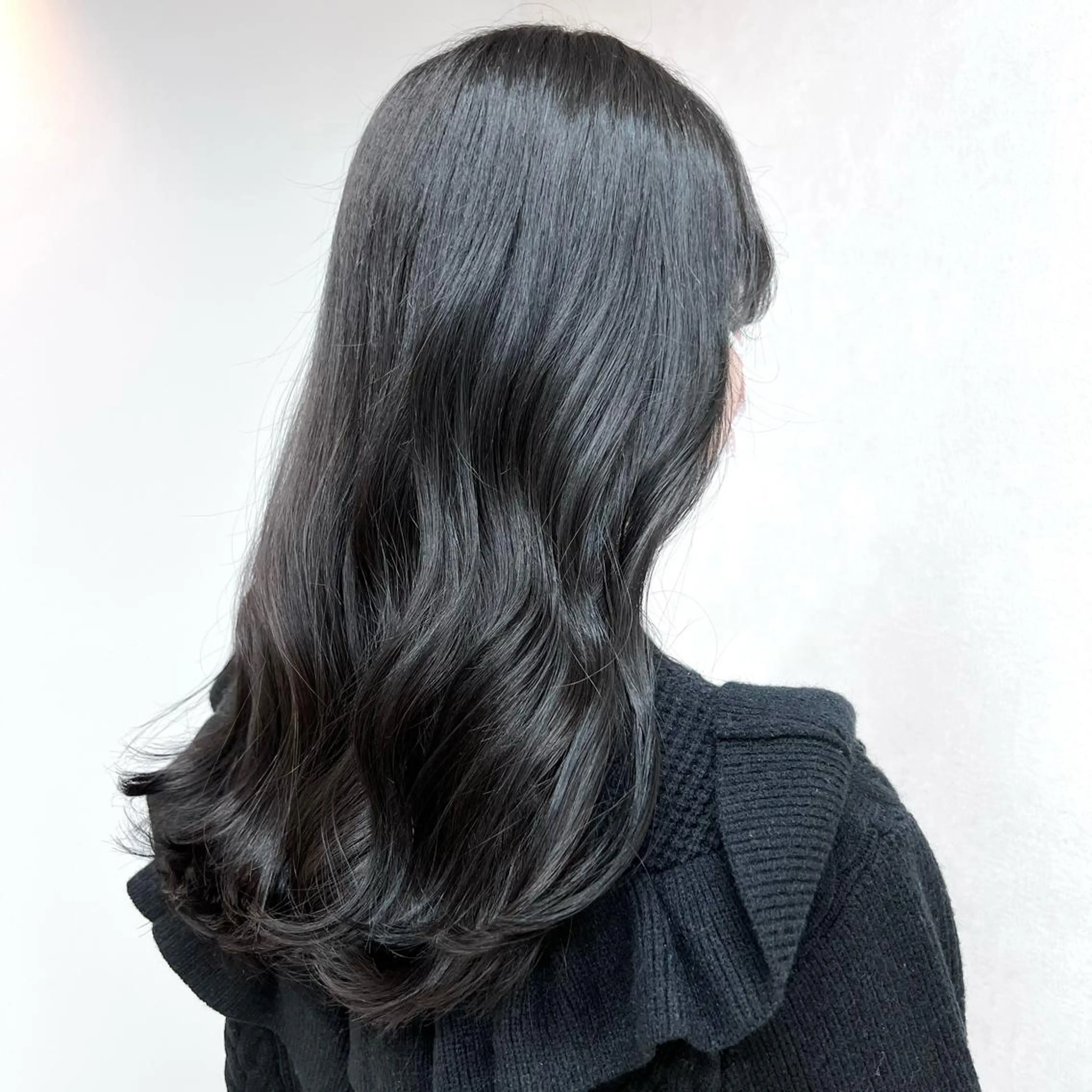 ロング カラー TriumpH天王寺店【ミルボンAujua認定サロン】所属・SAKI🐈⬛【 HAPPY届けます】のヘアスタイル