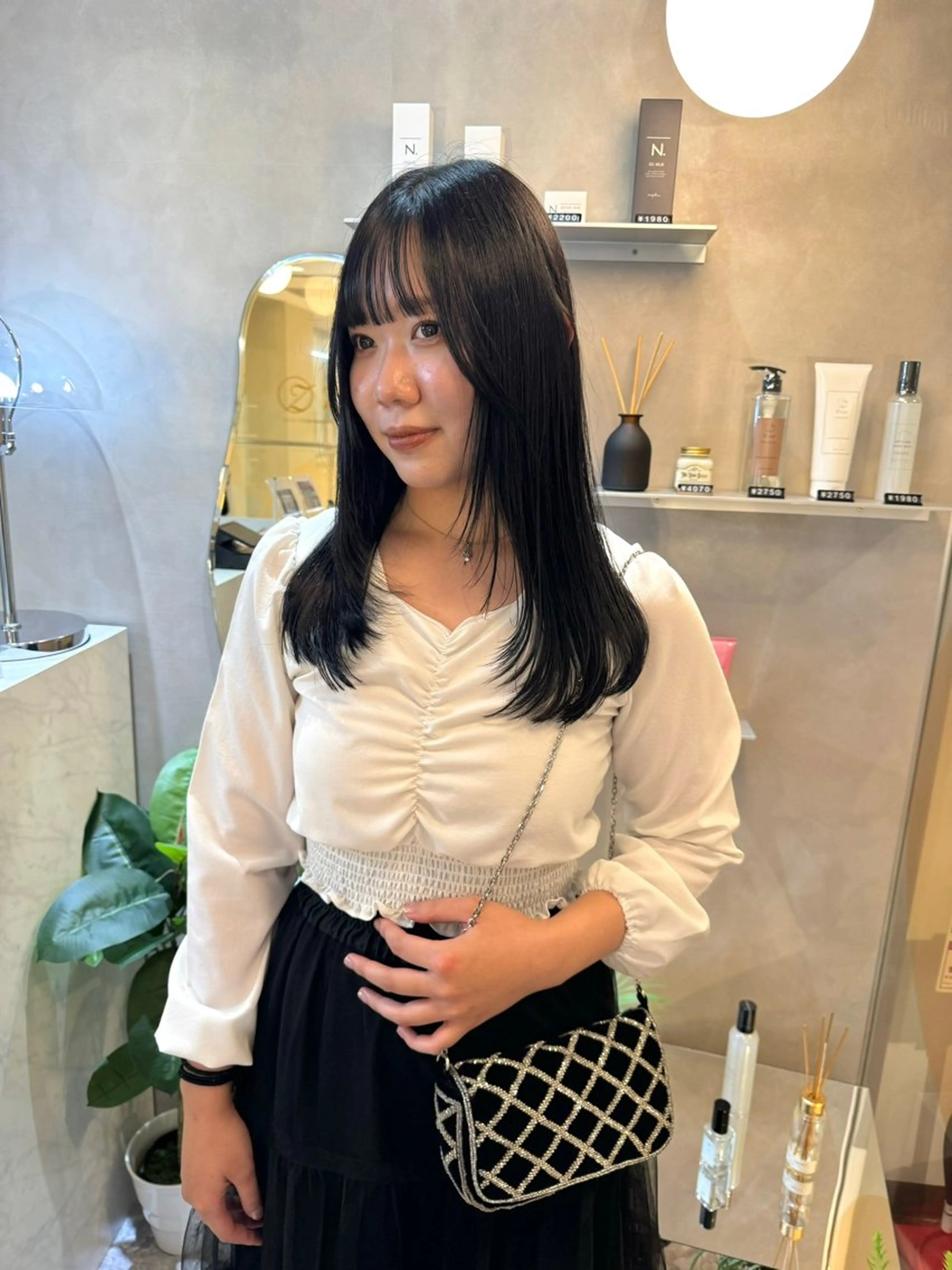 セミロング カラー カット ヘアカラー トリートメント 韓国ヘア🇰🇷 松田光里のヘアスタイル