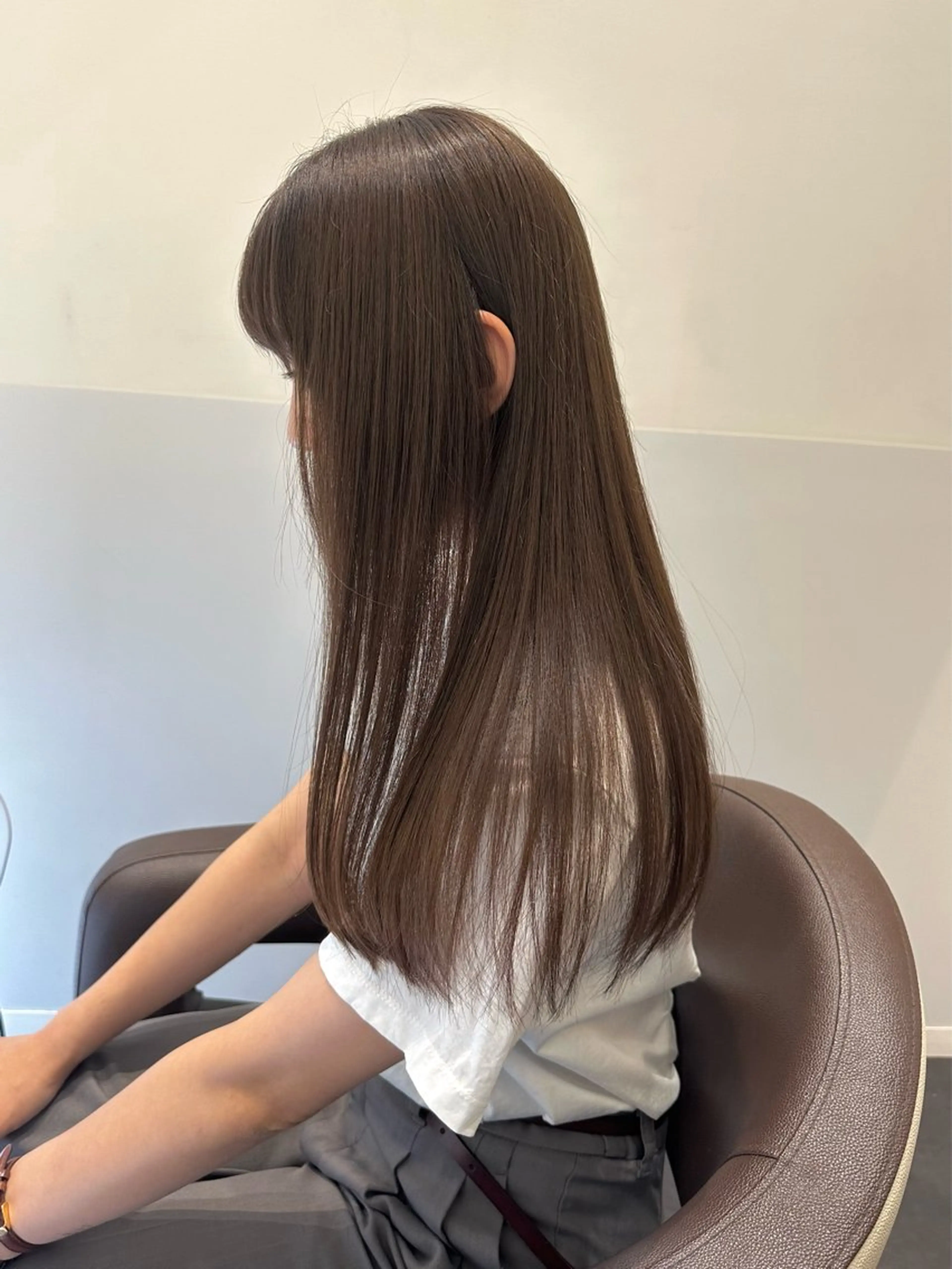 セミロング カラー ベージュカラー ブリーチ ブリーチなしカラー LUMO所属・矢野 晃平のヘアスタイル