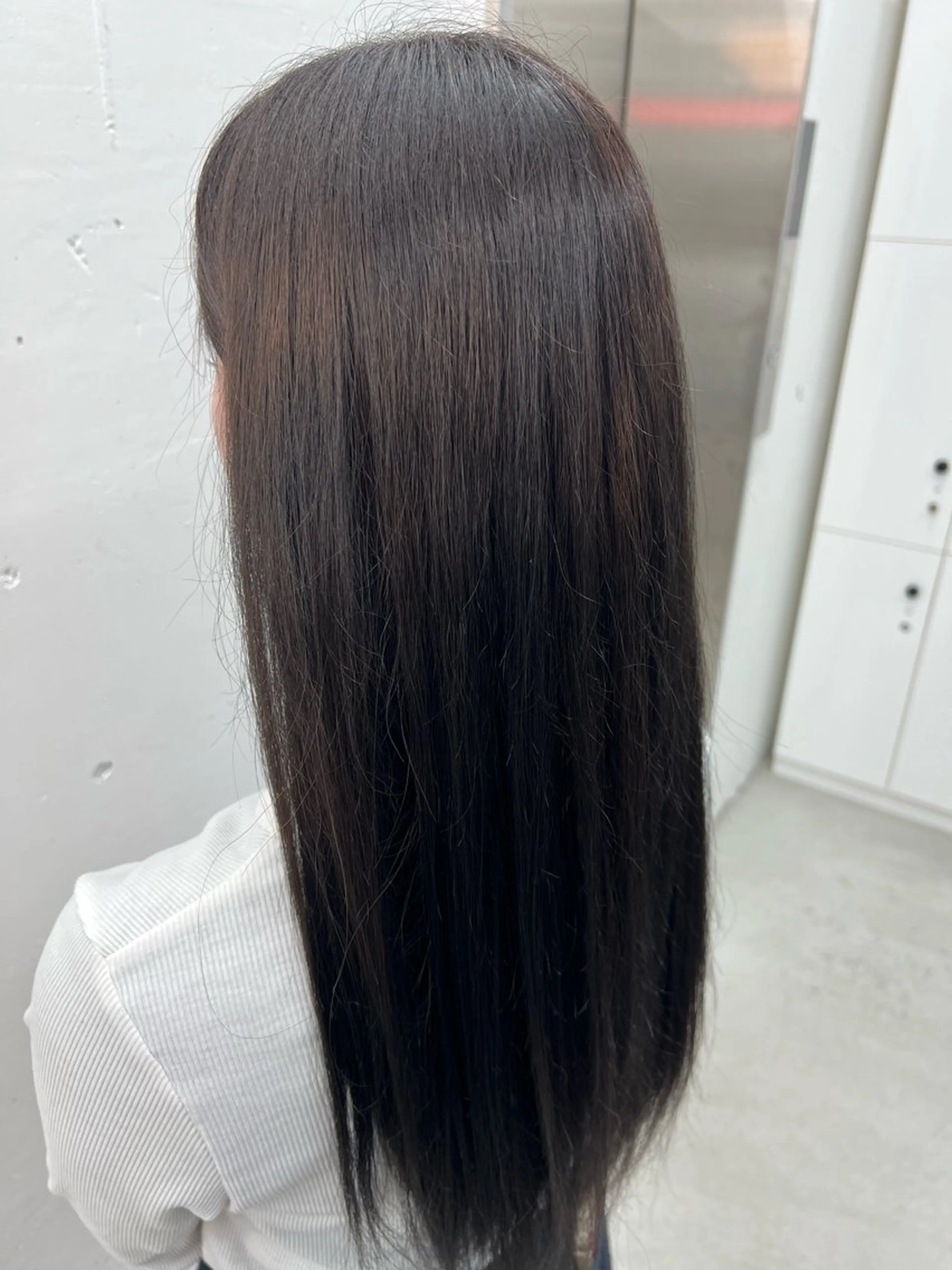 ロング カラー 黒髪 透明感カラー グレージュ ヘアカラー トリートメント あすか JILLSTUDIOのヘアスタイル