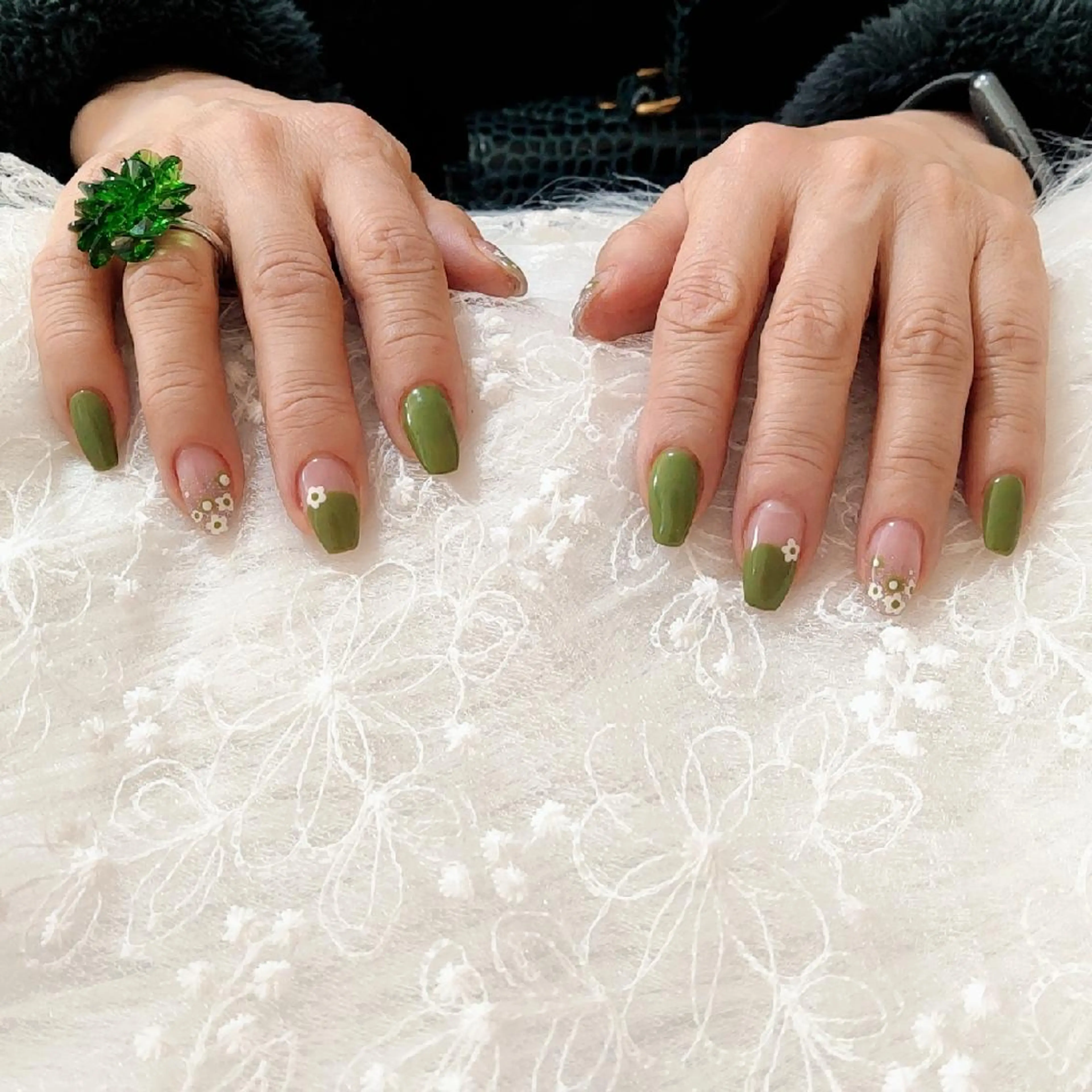 ネイル E·U·B ネイル所属・横浜市中区曙町 E·U·Bネイルのネイルデザイン