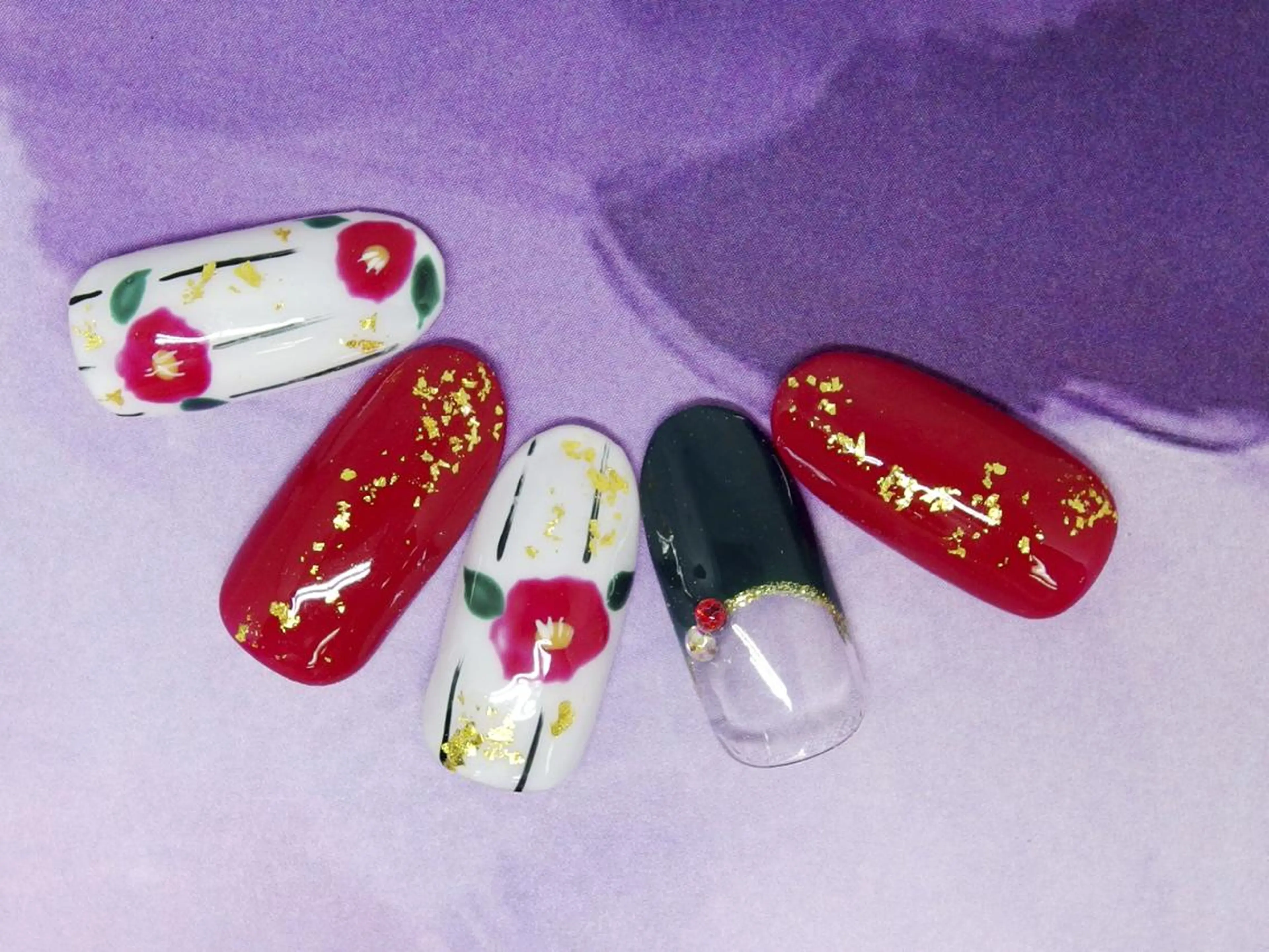 ネイル 成人式 持ち込み ハンドネイル ティーエヌ 金山駅東口店のネイルデザイン