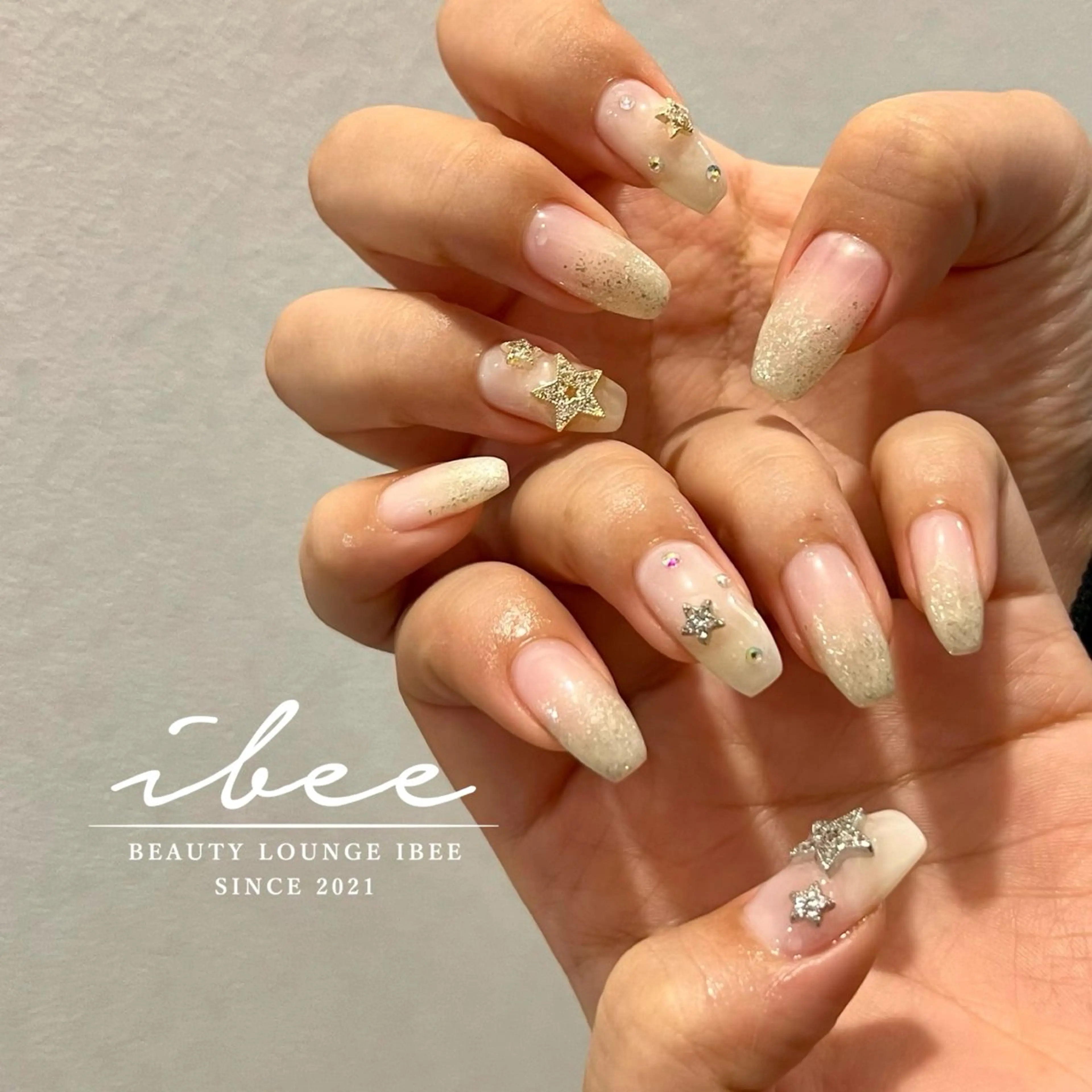 ネイル ハンドネイル ibee nail 🤍yumiのネイルデザイン