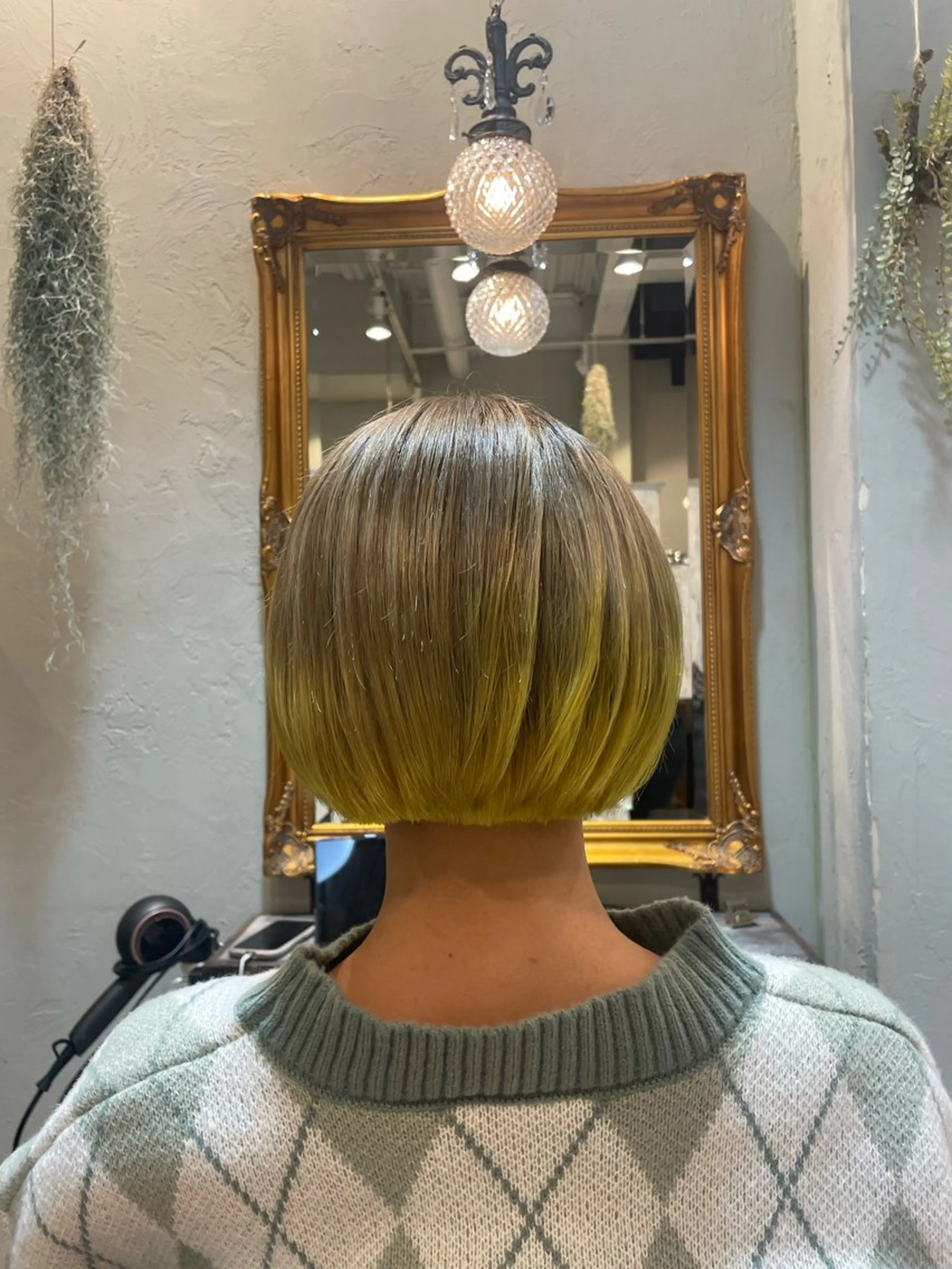 ショート ボブ DieHare所属・林 紅葉のヘアスタイル