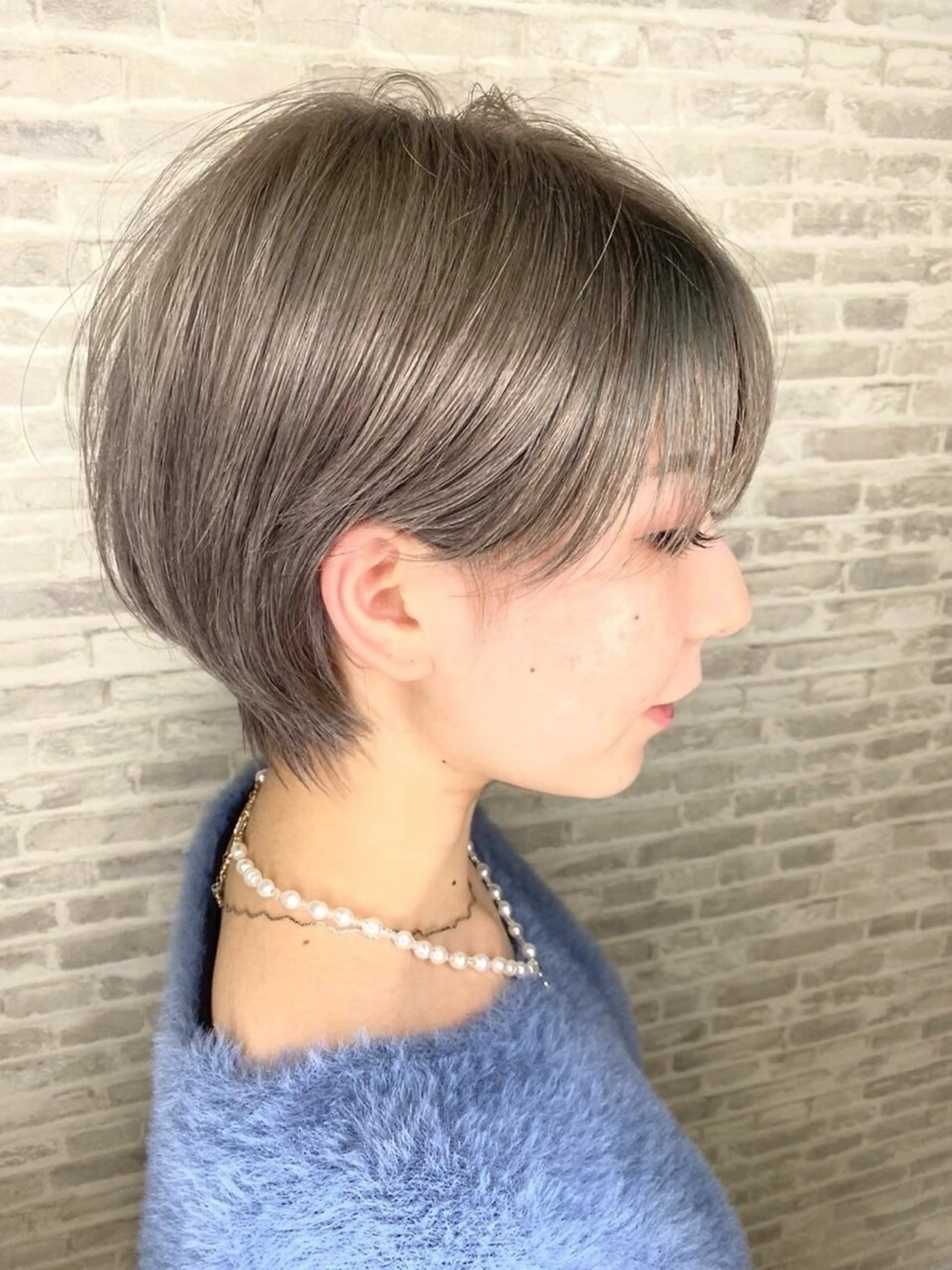 ショート 切りっぱなしボブ ボブ ハイライト 髪質改善 ショートヘア EARTH検見川浜 鈴木学のヘアスタイル