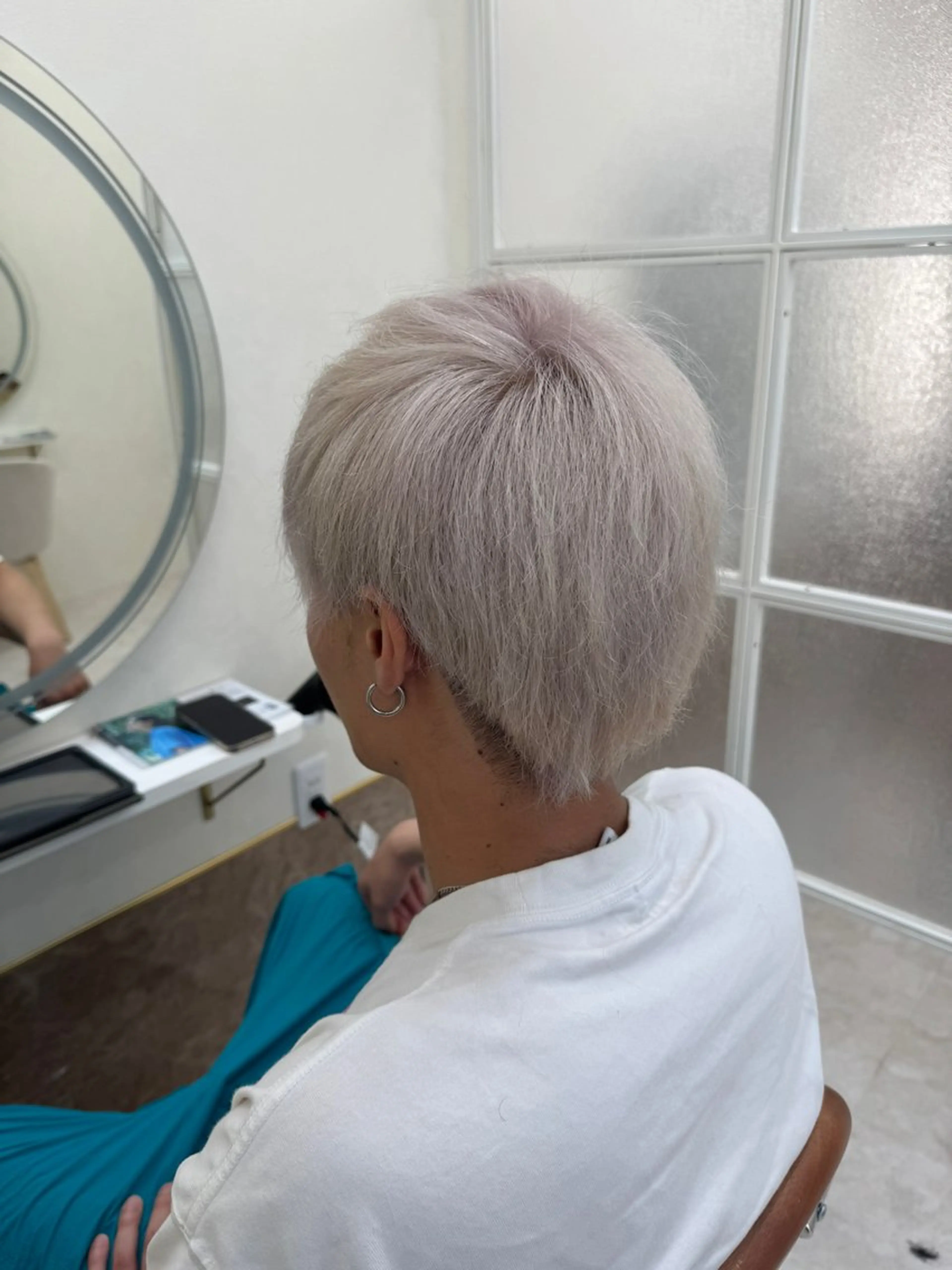 ショート カラー カット ヘアカラー トリートメント 阿部 海翔のヘアスタイル