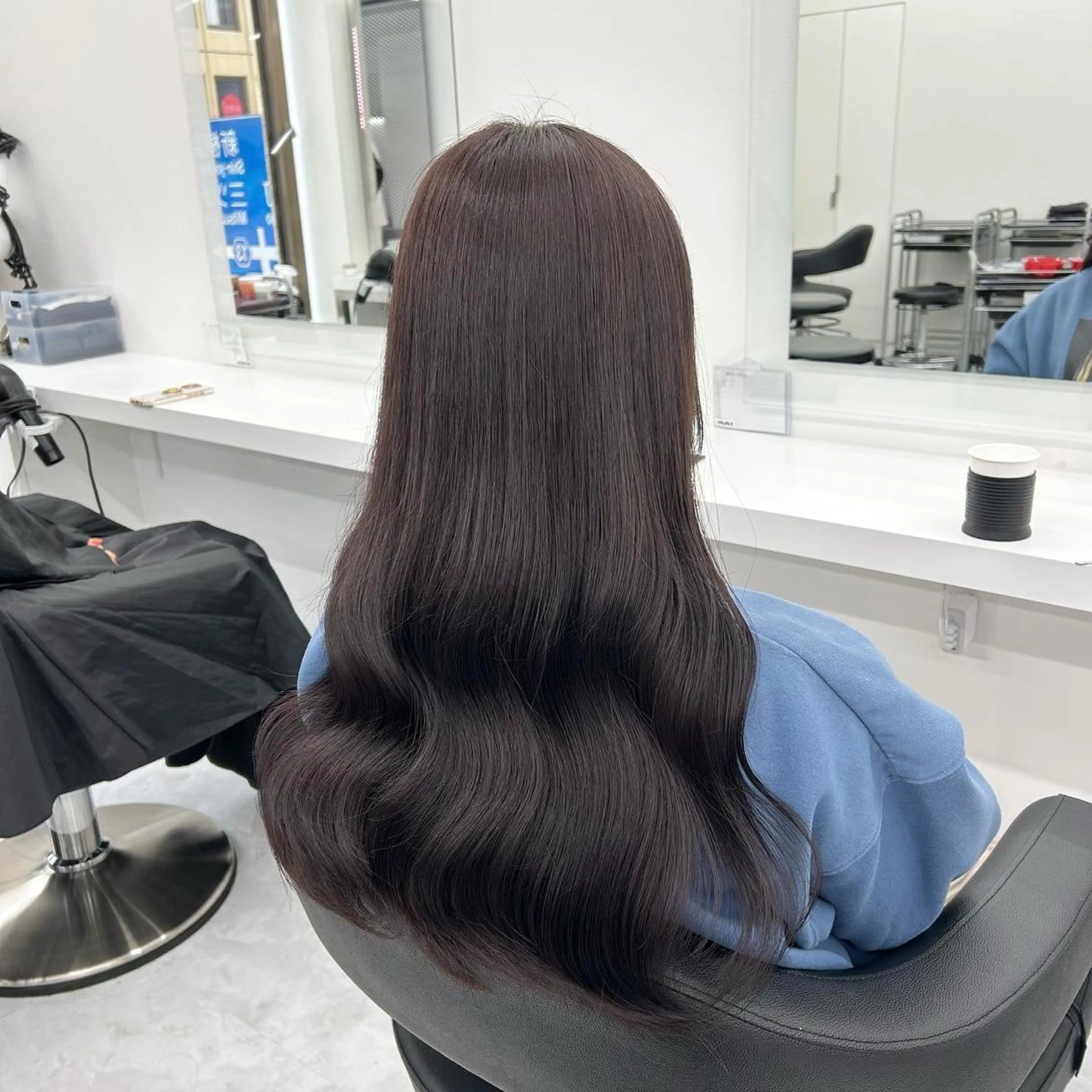 セミロング カラー ヘアアレンジ カット ヘアカラー GOTODAY shair salon 横浜mare店所属・透明感抜群カラー mai🍑♡のヘアスタイル