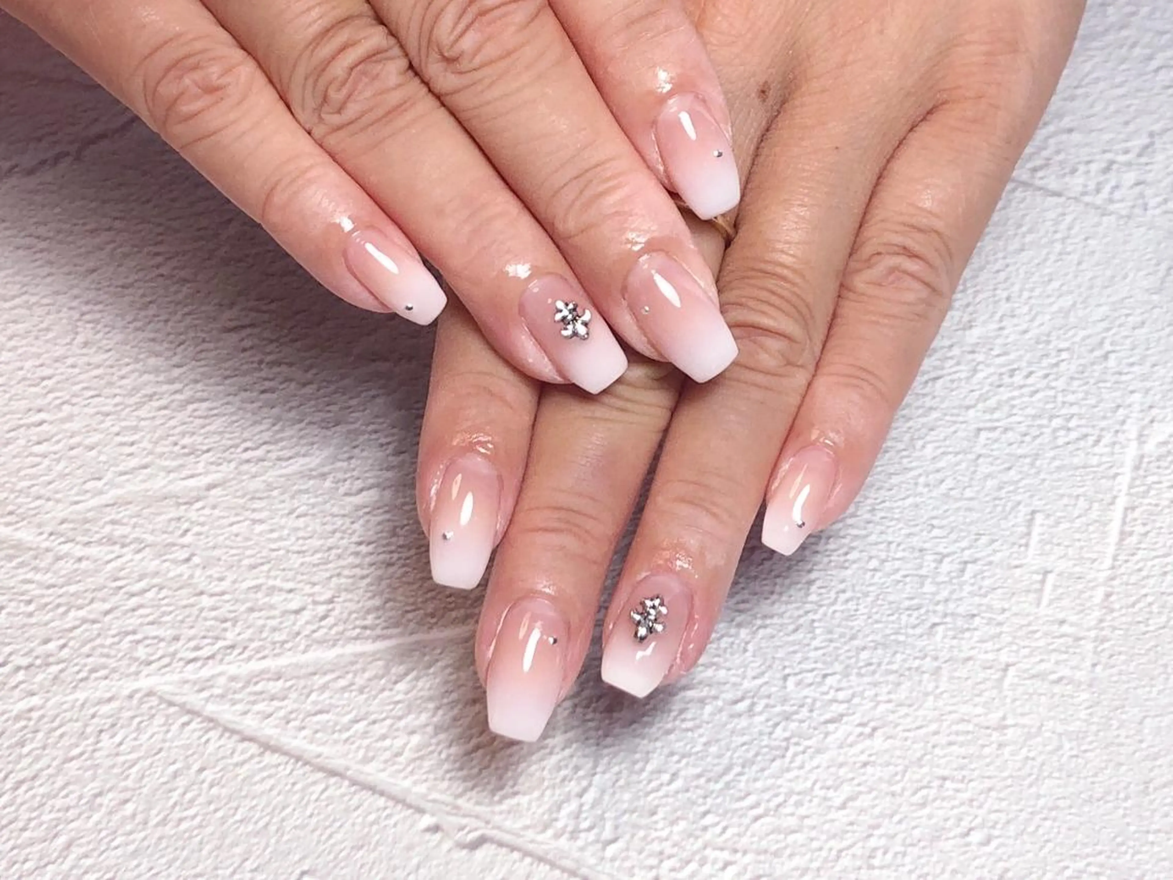 ネイル ハンドネイル 🩵Yun nail Salon 🩵のネイルデザイン
