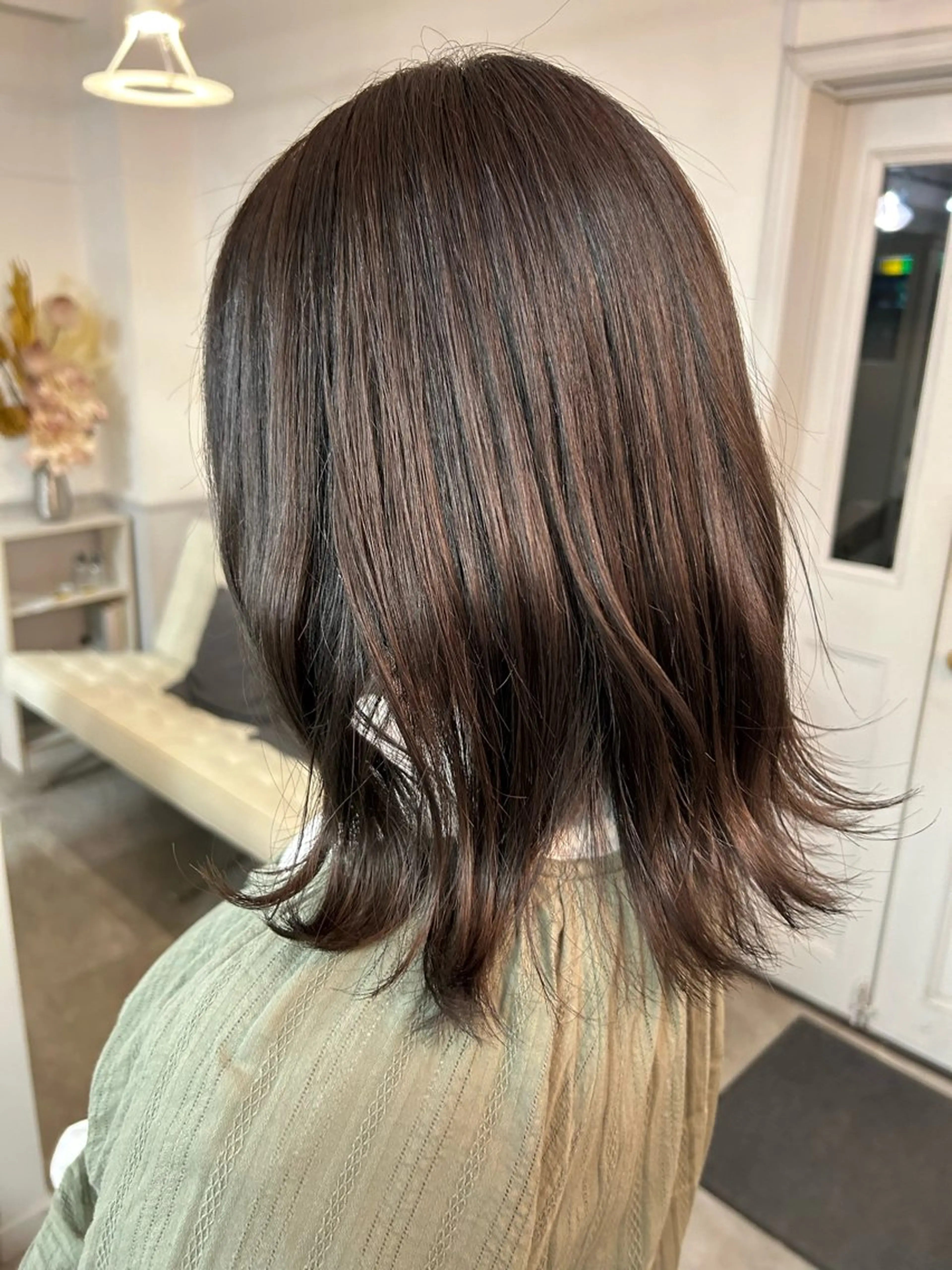 ミディアム ヘアカラー 縮毛•ハイトーン Runaのヘアスタイル