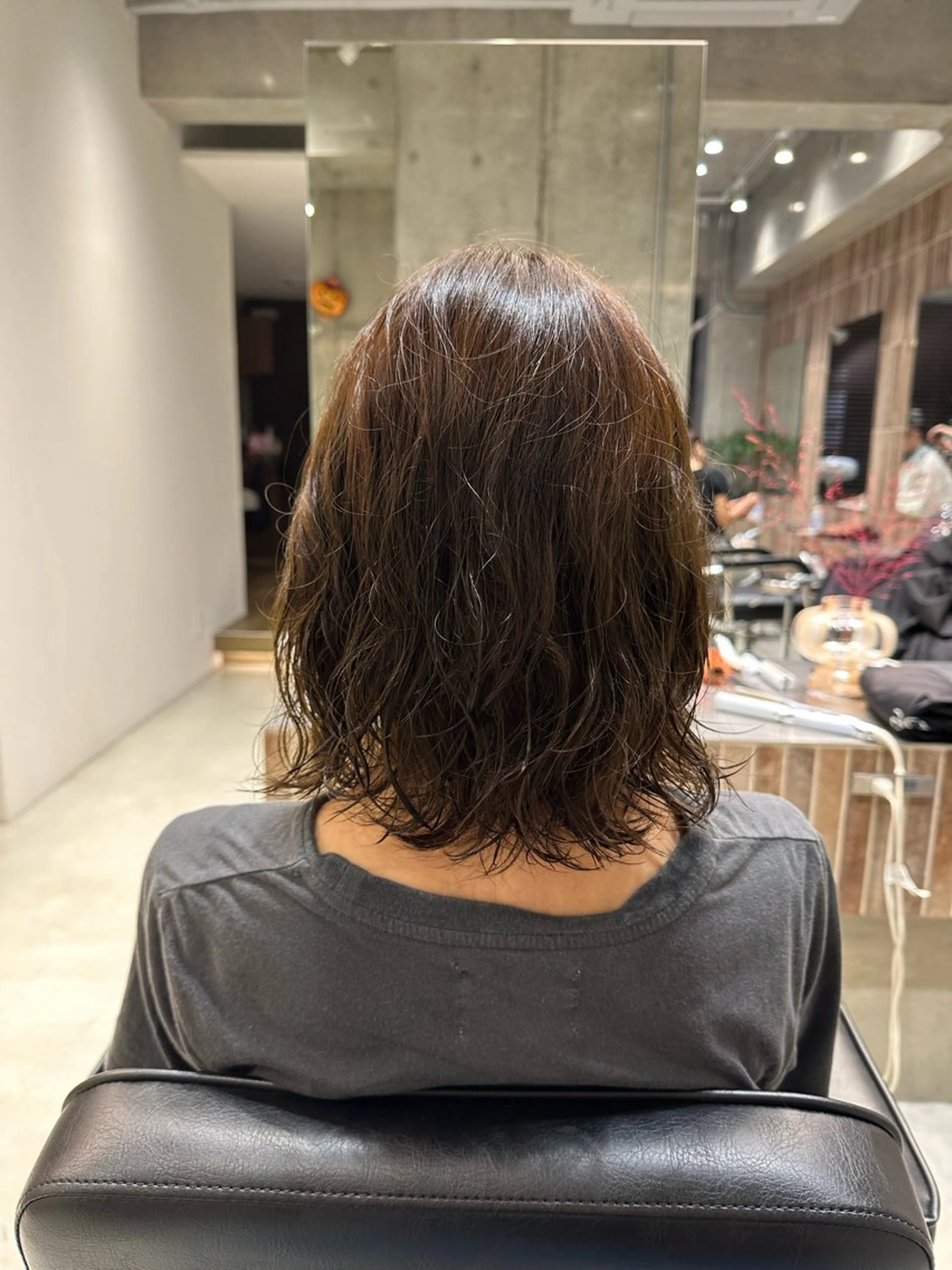 【11月13日限定！】レディースカット(鎖骨上まで切らせていただける方のみ)＋パーマモデルの写真