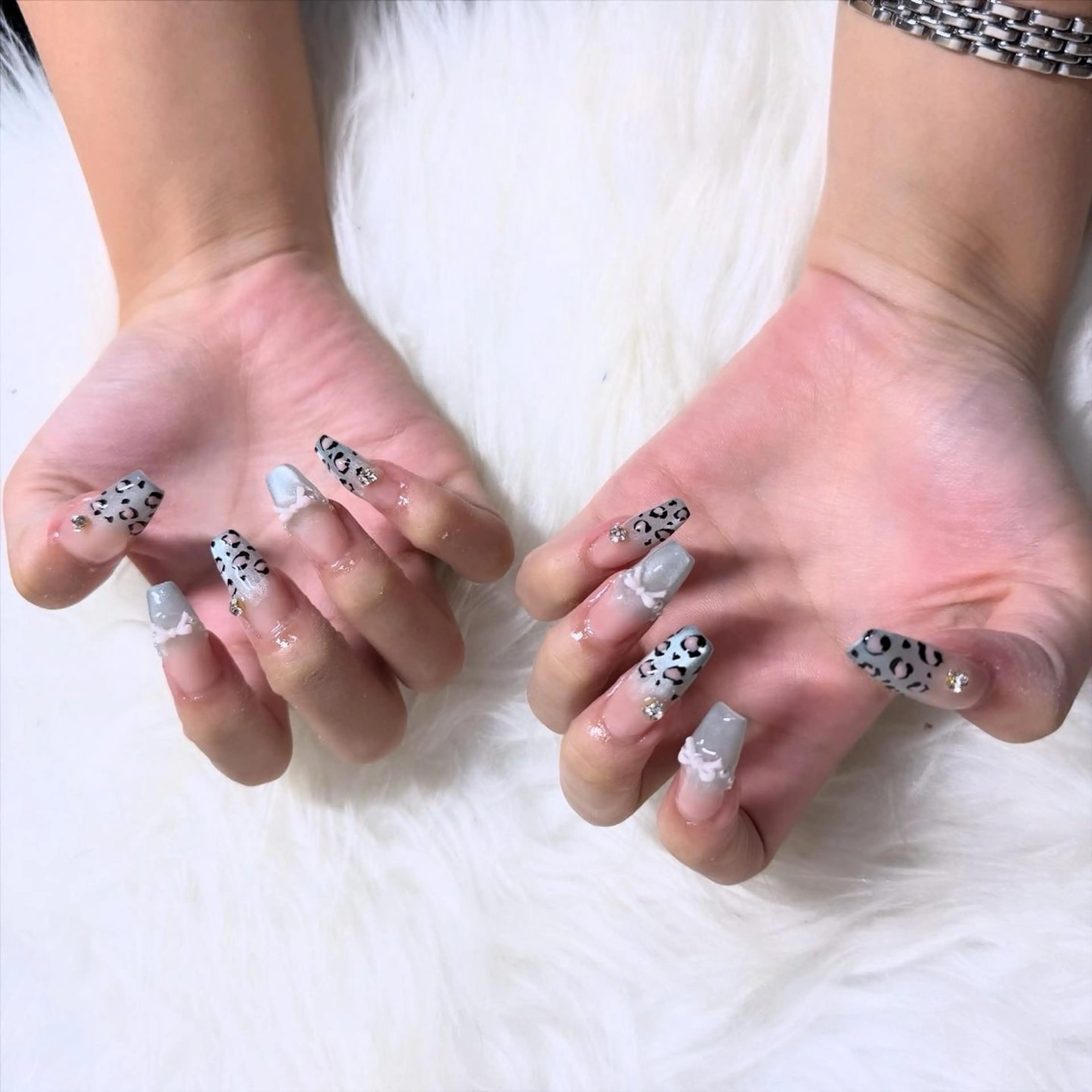 ロング ハンドネイル mao .のネイルデザイン