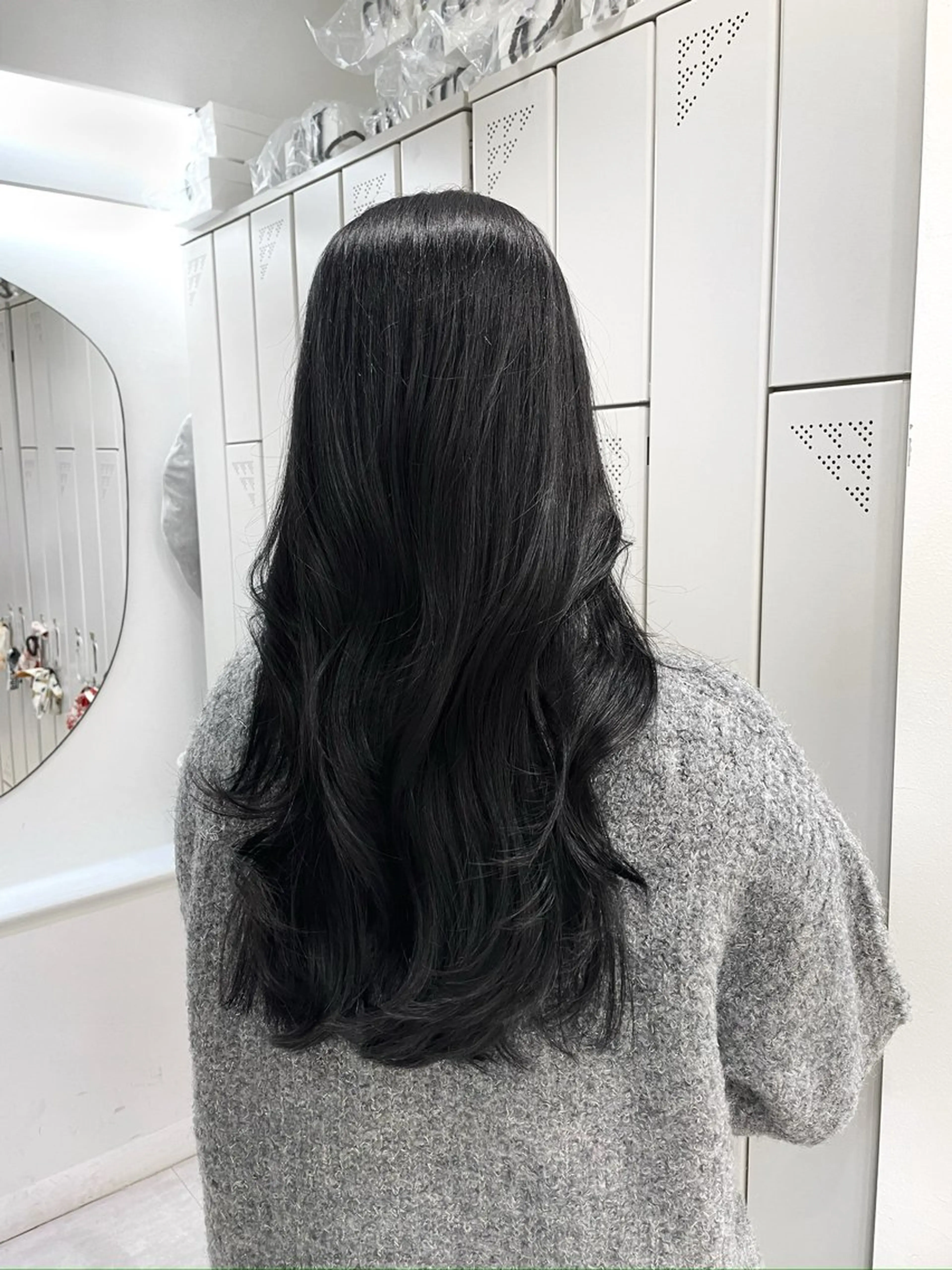 ロング カラー 黒髪 ブルーカラー ブルーブラック 透明感カラー ヘアカラー トリートメント 韓国ガーリーヘア🎀 Sayaka🤍のヘアスタイル
