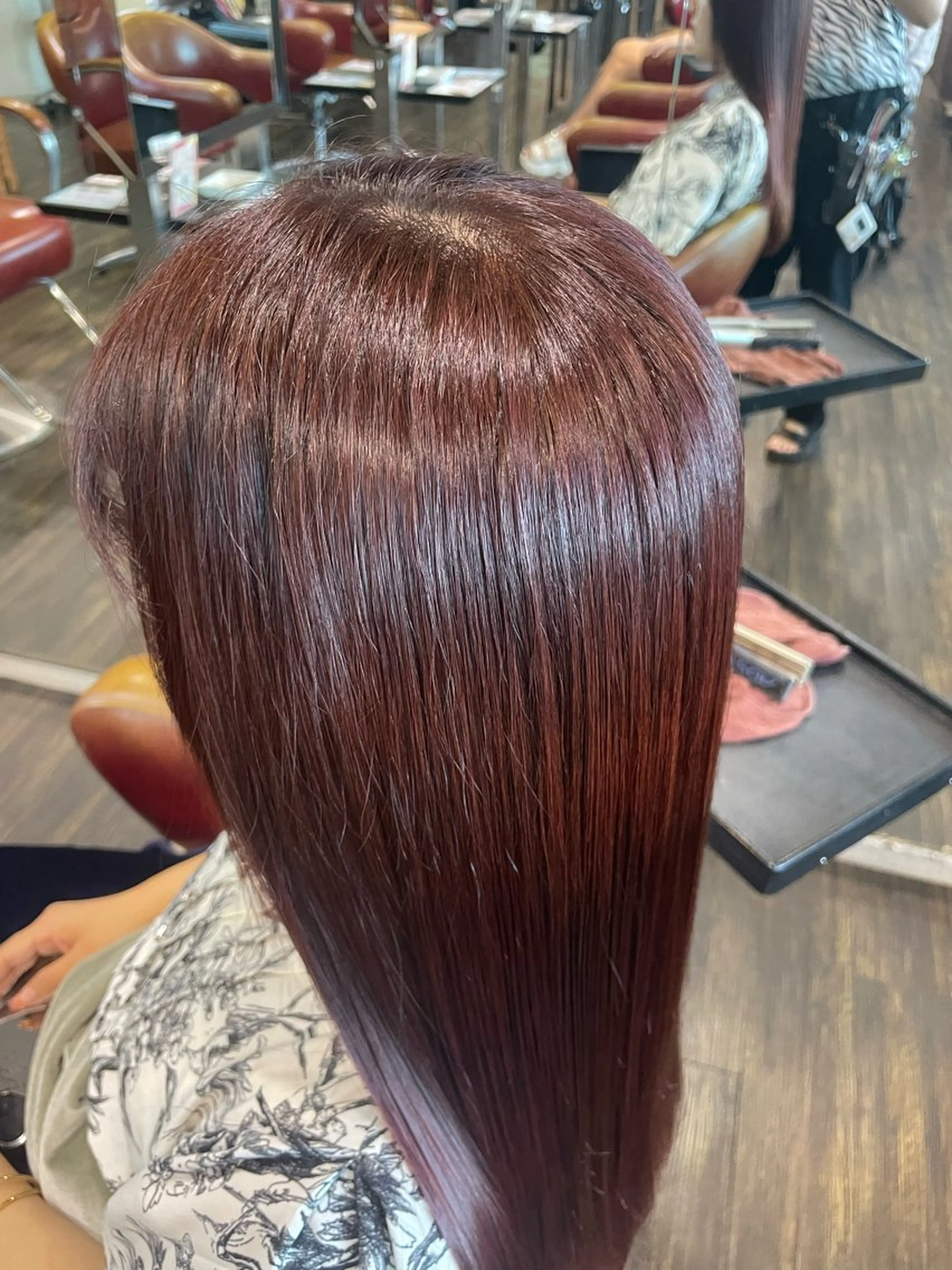 ロング カラー ブラウンカラー レッドカラー レッドブラウン カット ヘアカラー 佐藤 綾郁のヘアスタイル