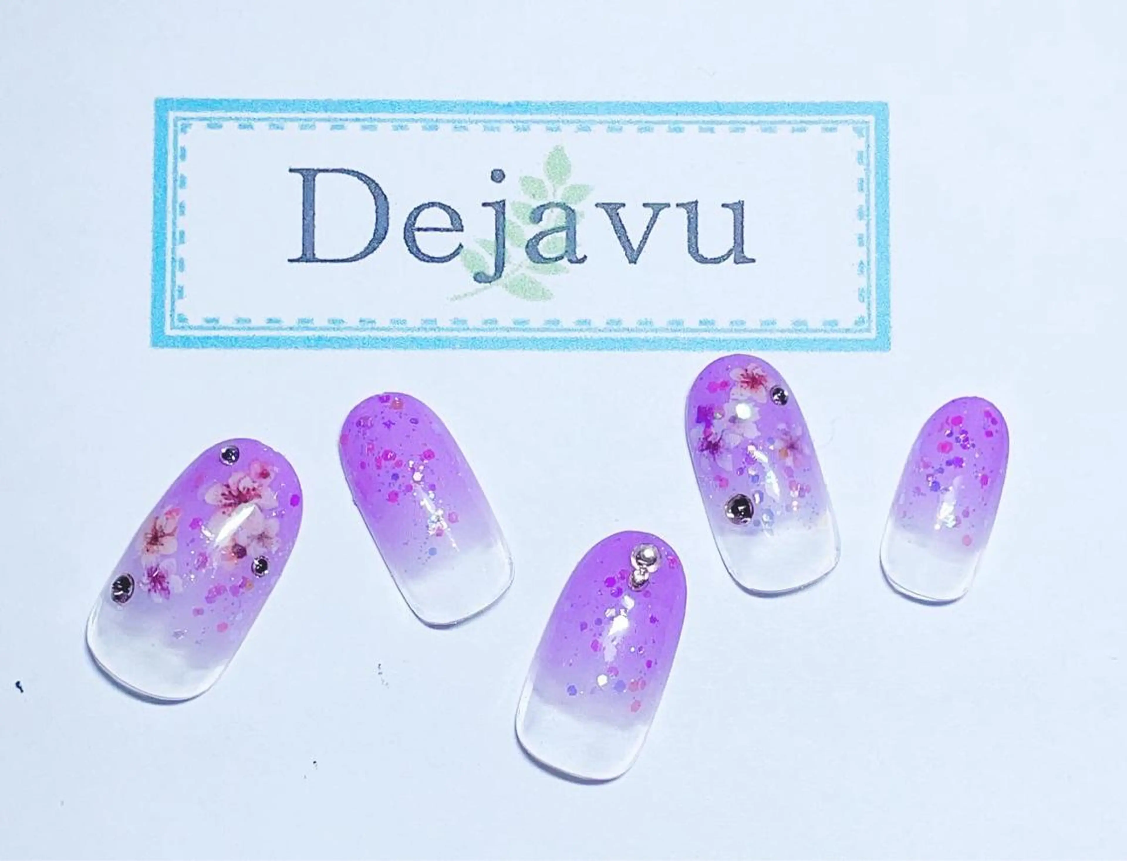 ネイル アートネイル 桜ネイル フラワーネイル グラデーション 春ネイル ハンドネイル Dejavu所属・Nail salon Dejavu 🌿のネイルデザイン