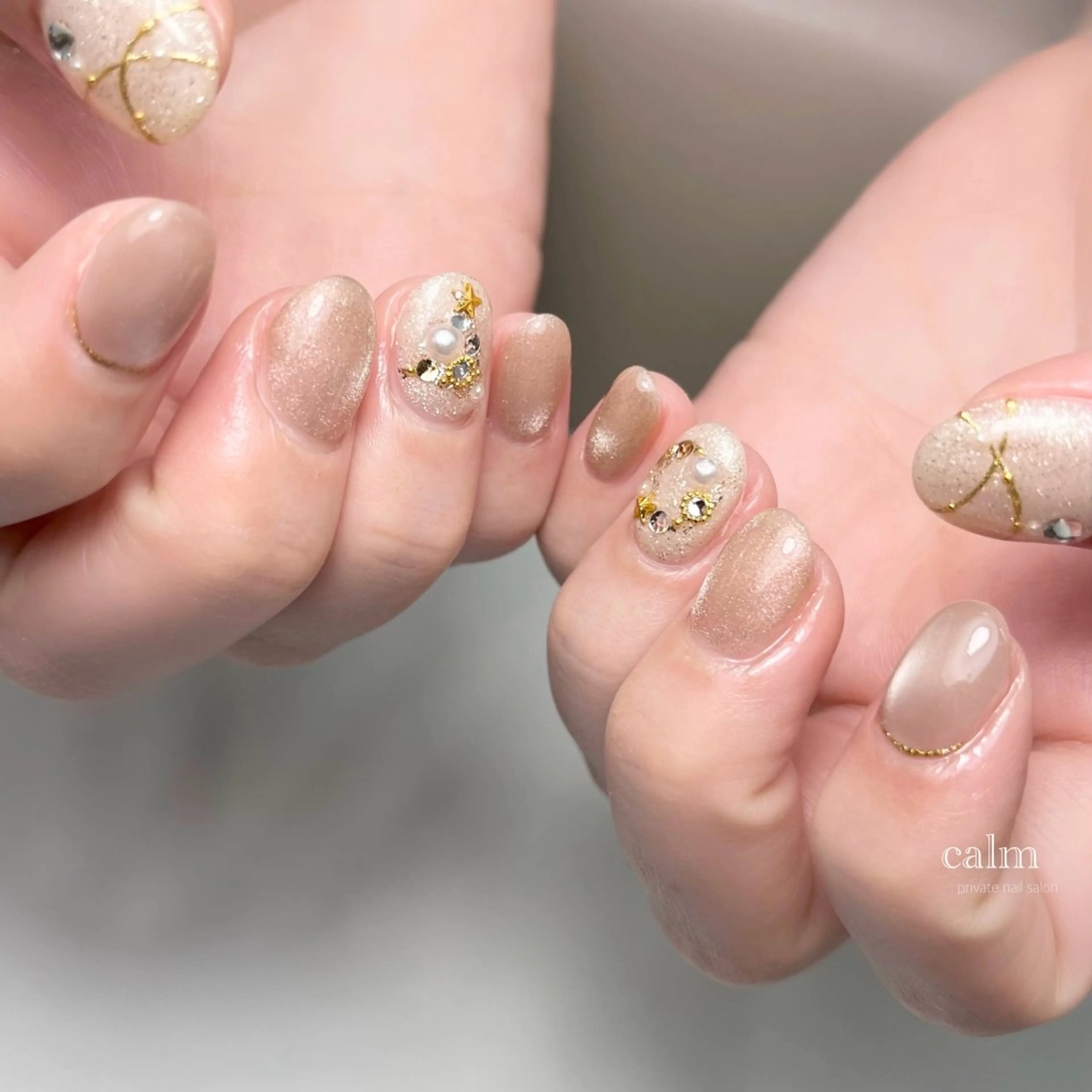 ネイル ハンドネイル calm 〔ｶｰﾑ〕のネイルデザイン