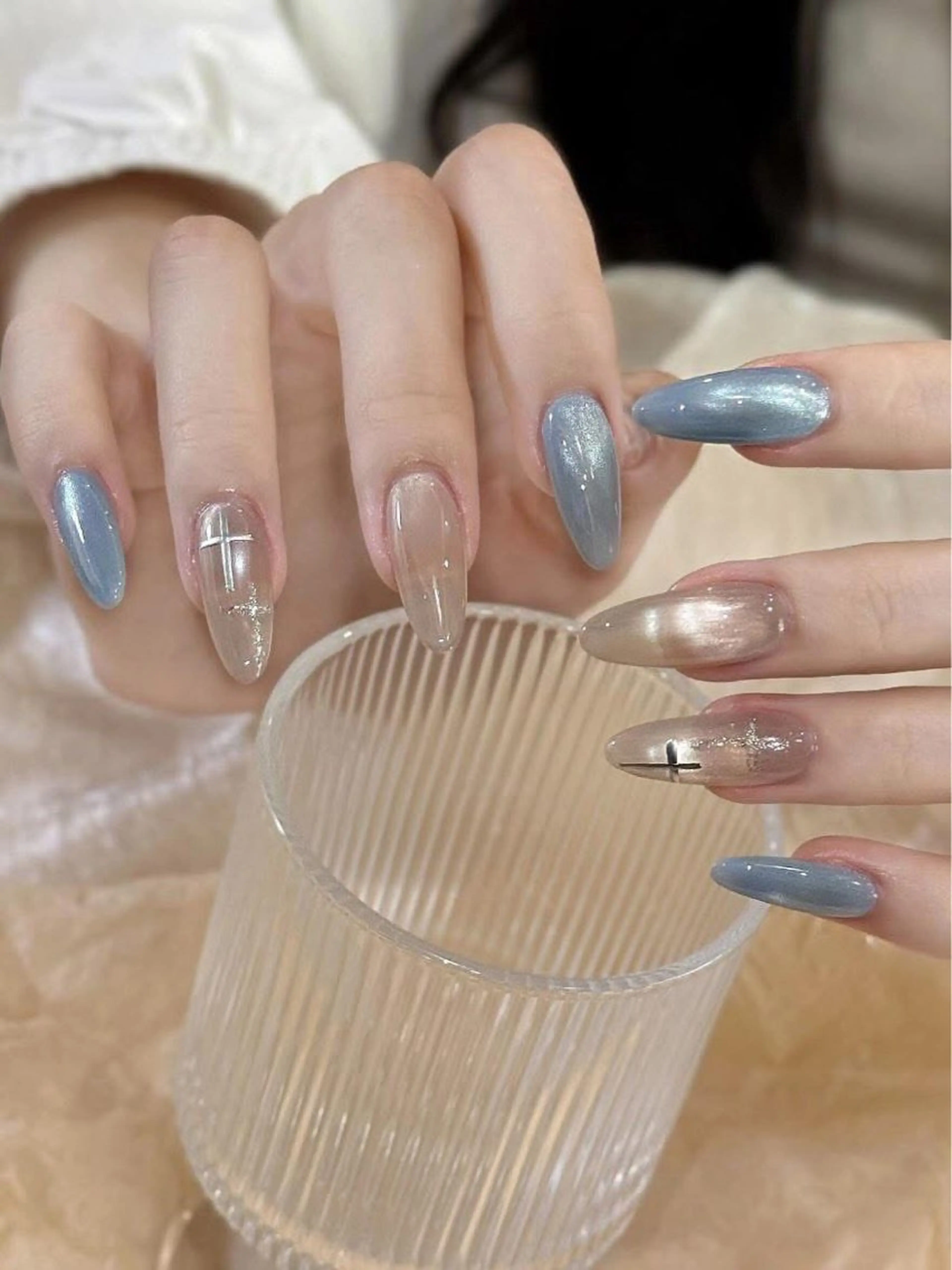ネイル 韓国ネイル 持ち込み ニュアンスネイル ネイルチップ ハンドネイル Rose Ana.Chuoのネイルデザイン