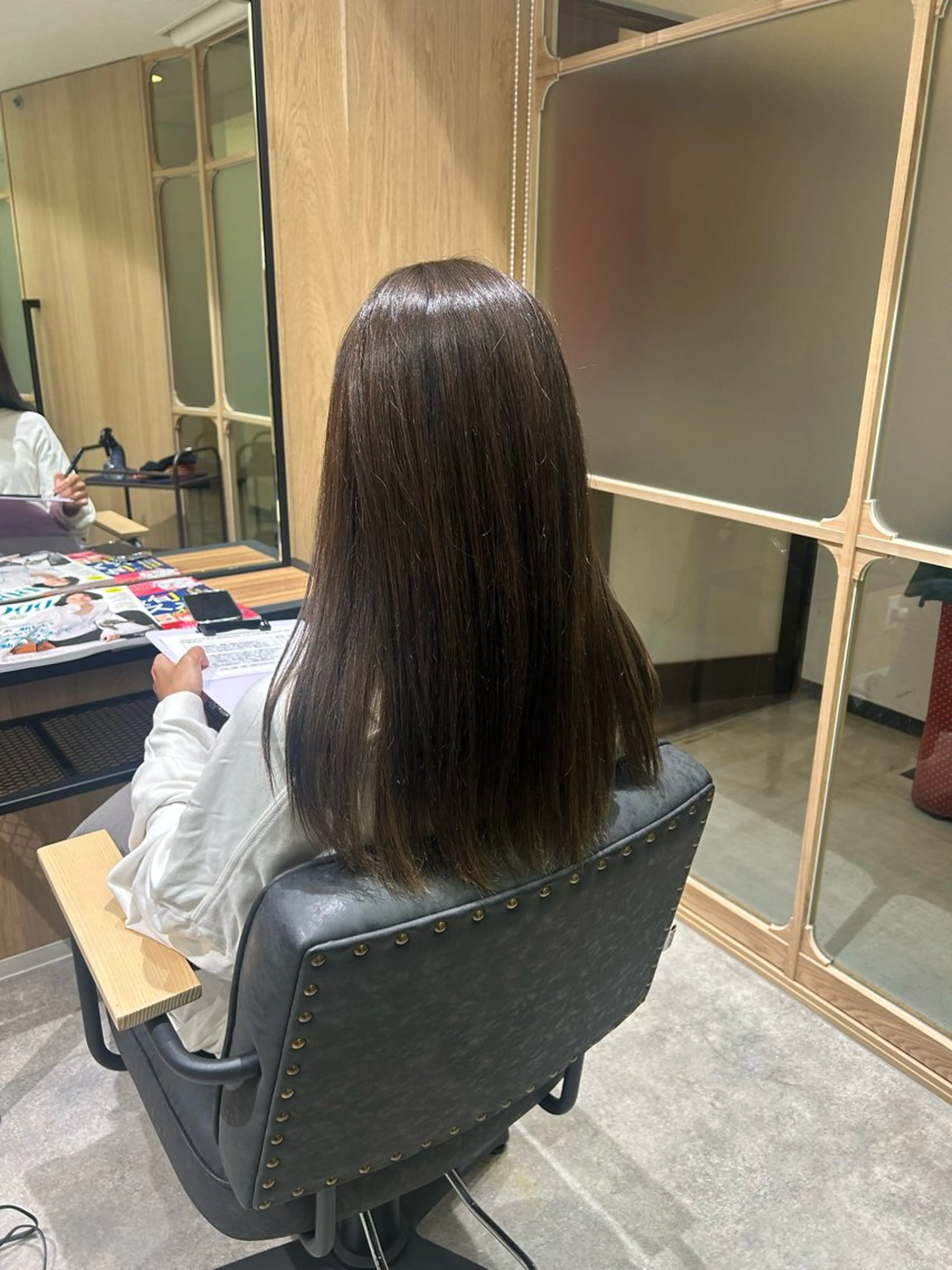 ロング カット ヘアカラー トリートメント Rosierbleu 大工のヘアスタイル