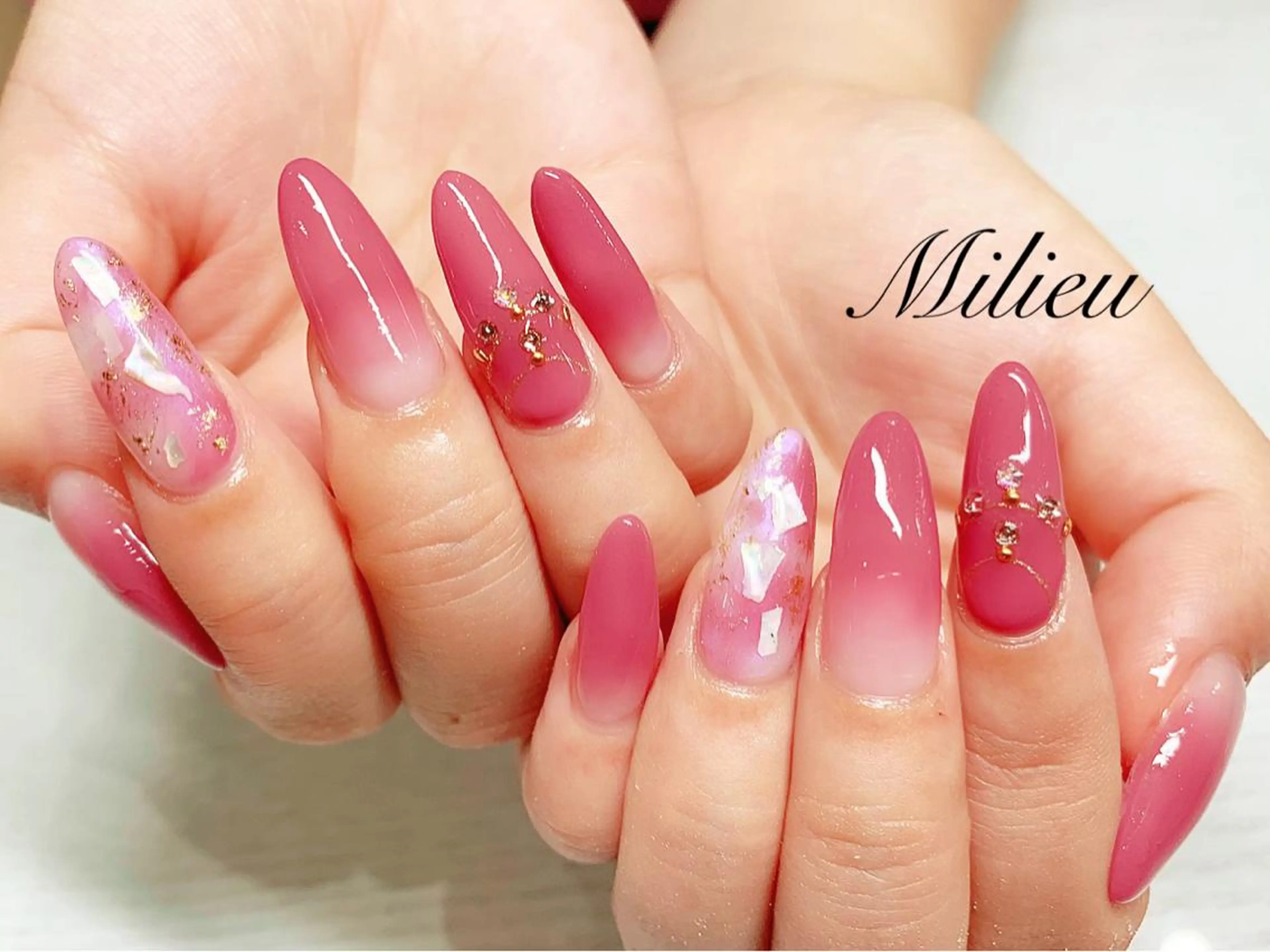 ネイル 吉澤 圭のネイルデザイン