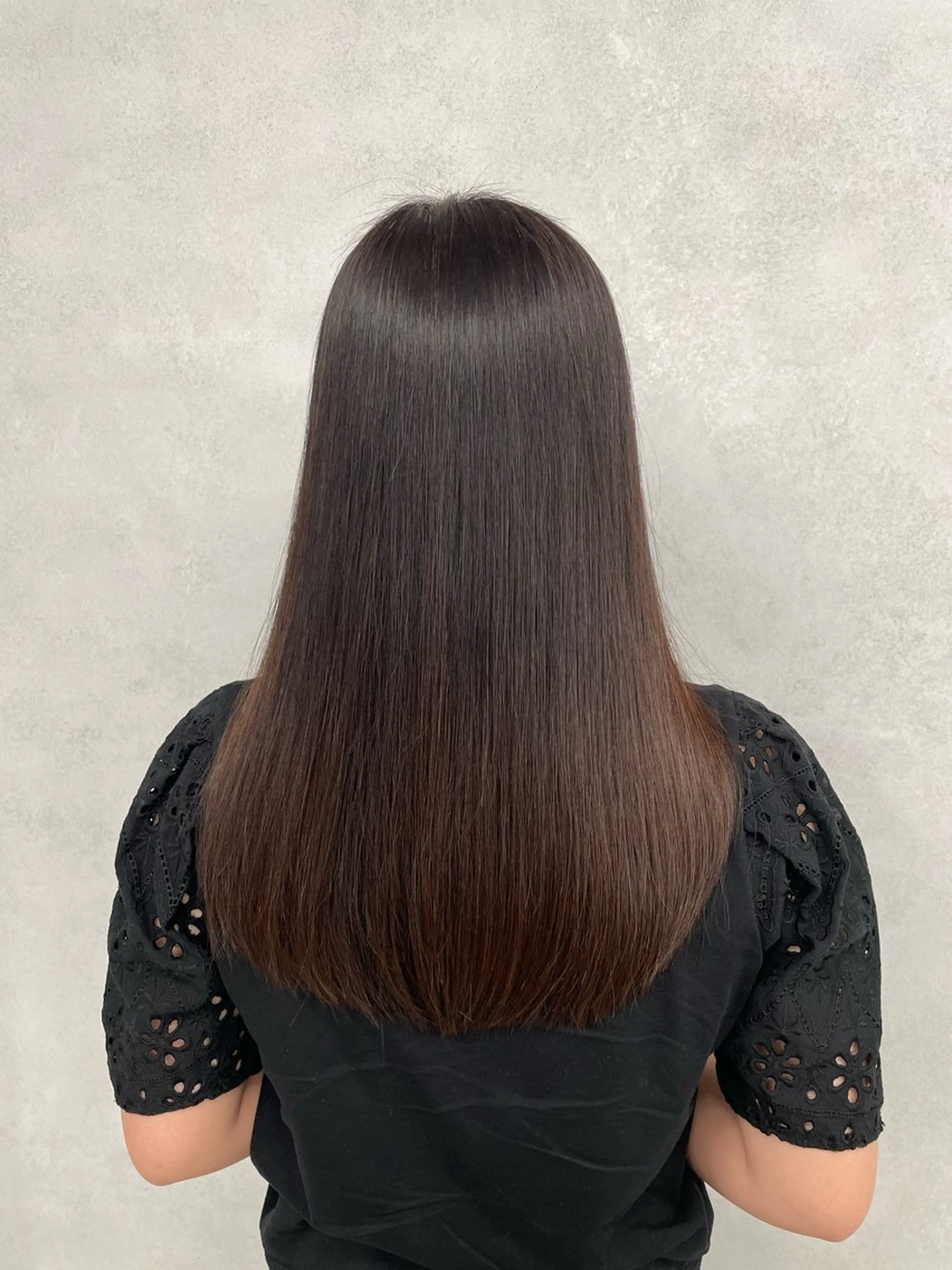 ロング カット 縮毛矯正 トリートメント ヘッドスパ ✨髪質改善✨美髪 矯正🫧小泉のヘアスタイル