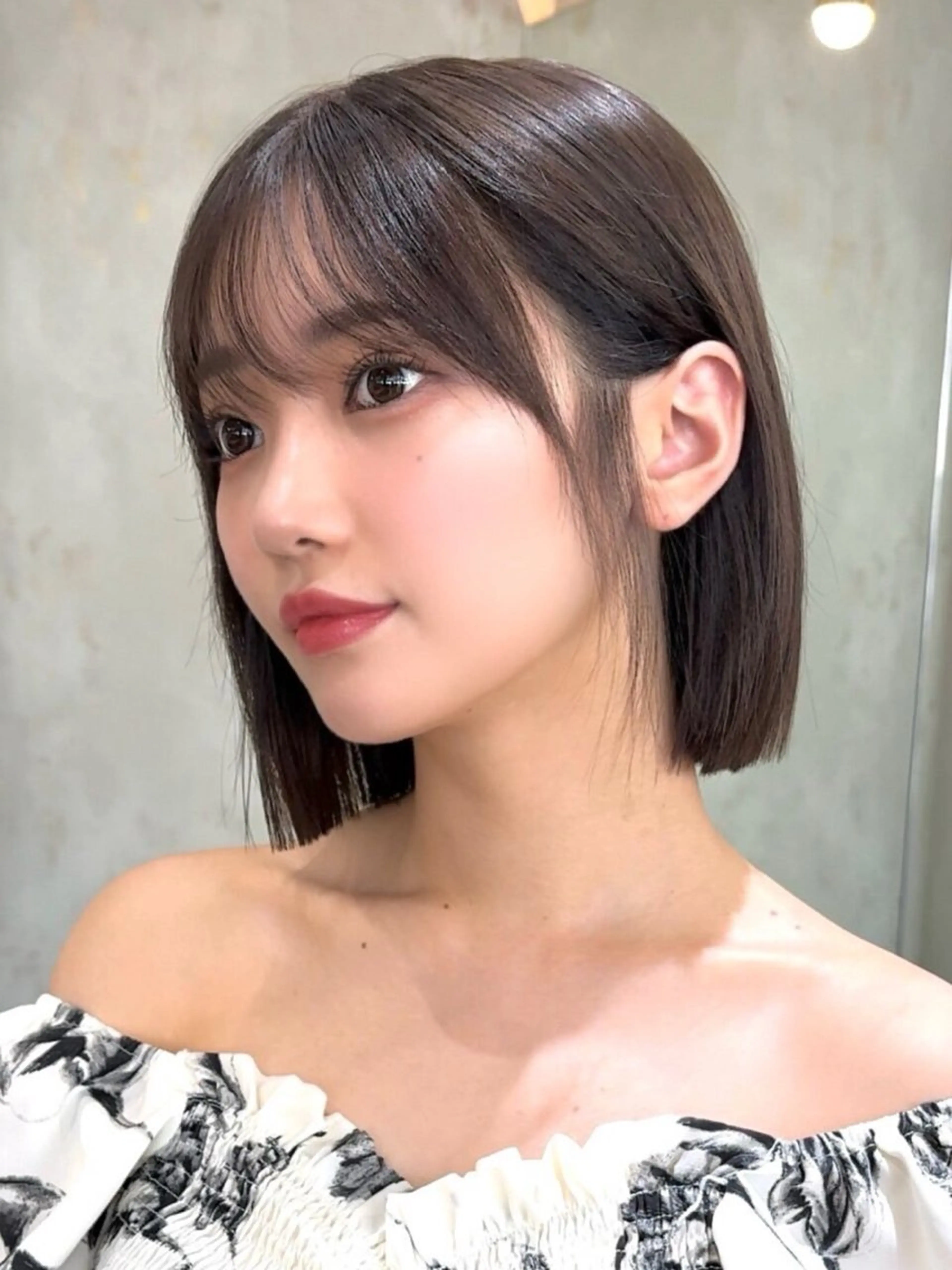 ショート カラー ケアカラー 透明感カラー ダークグレー ダークグレージュ グレージュ カット ヘアカラー トリートメント ボブ/レイヤーボブ/ 髪質改善/梶川 夏季のヘアスタイル