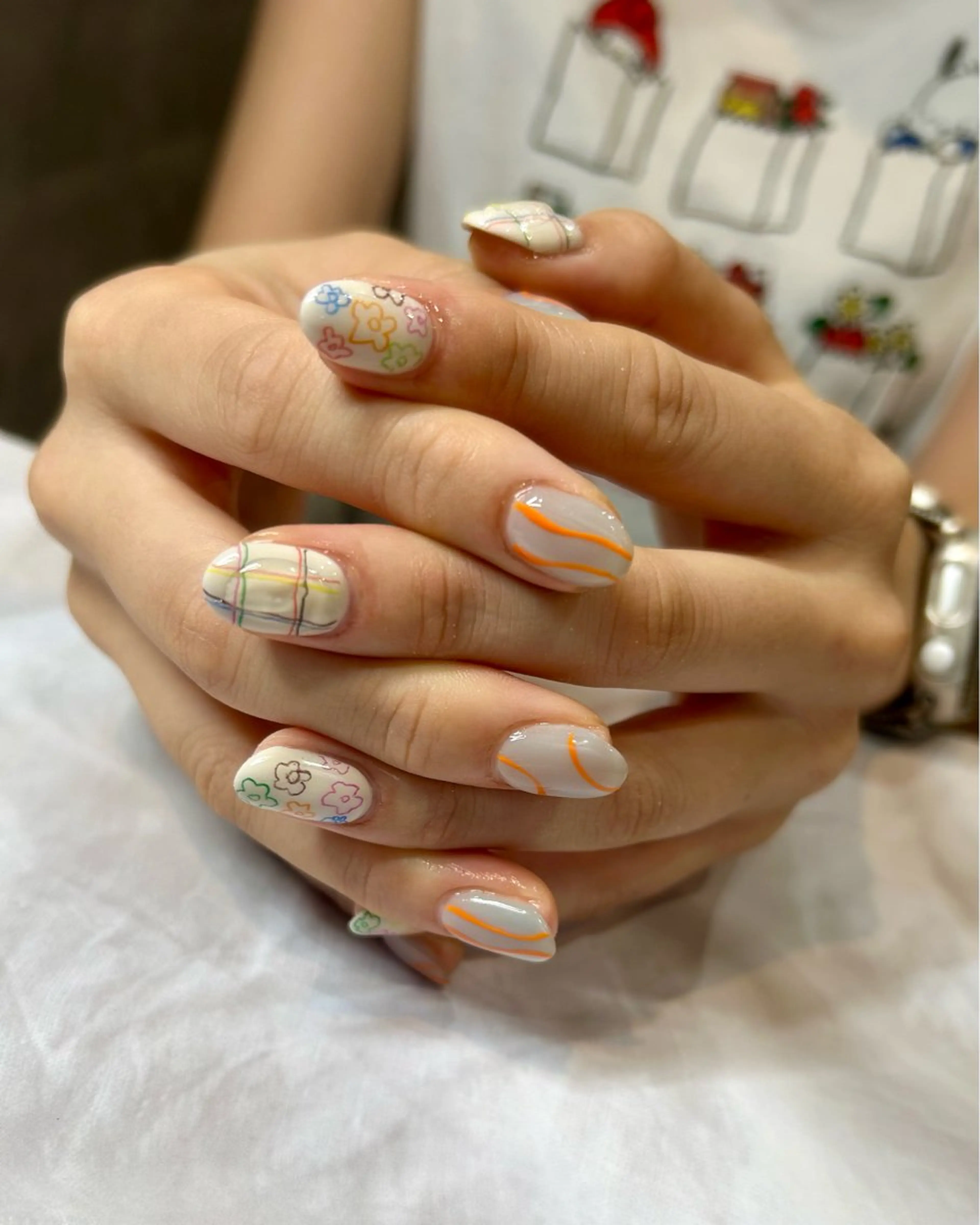 🫧定額ネイル🫧ちぐはぐデザイン💅　　　　（オフあり＋500円）の写真