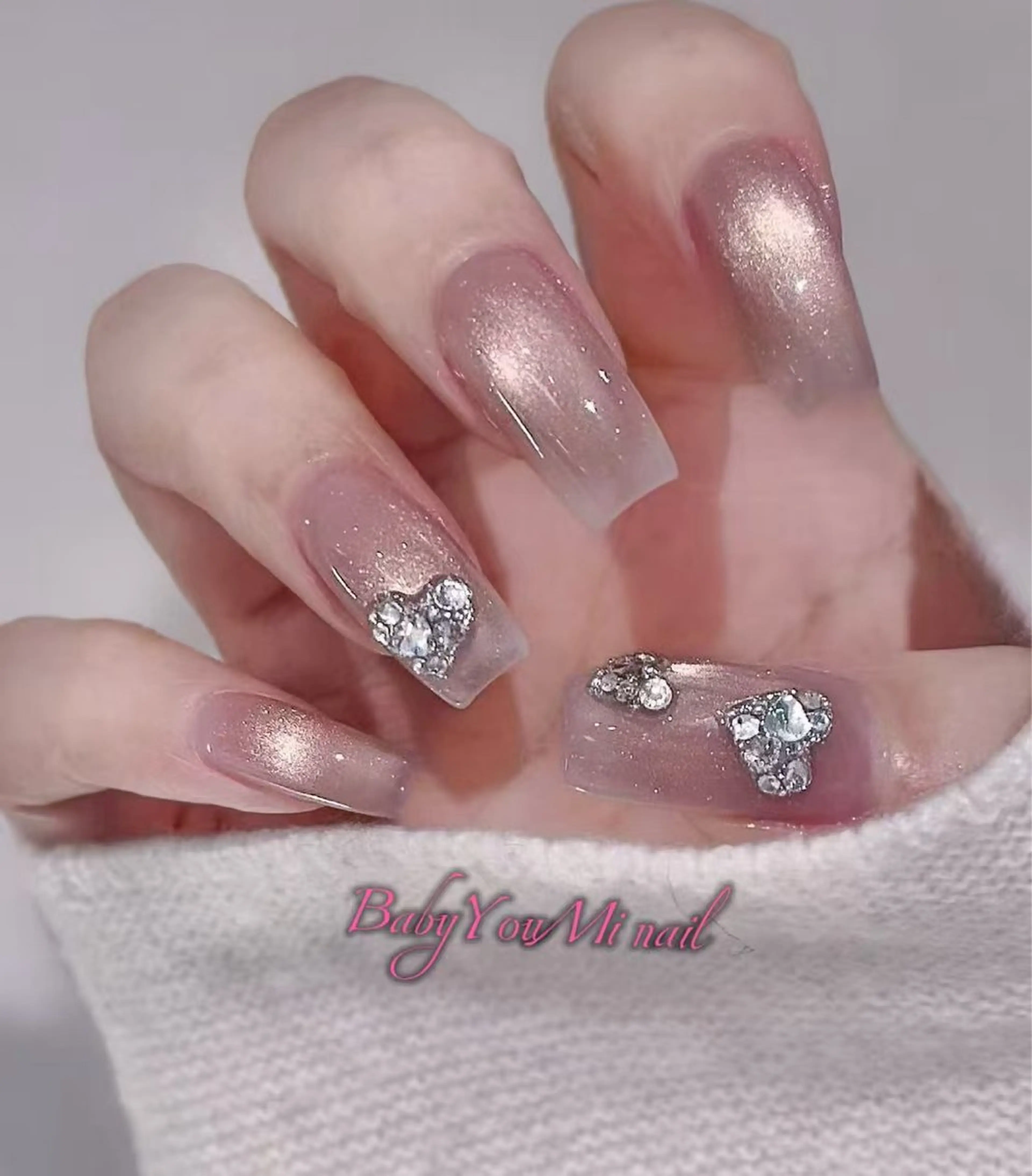 ネイル オーロラネイル 成人式 フットネイル フレンチネイル ジェルネイル ハンドネイル Oomiya 服部のネイルデザイン