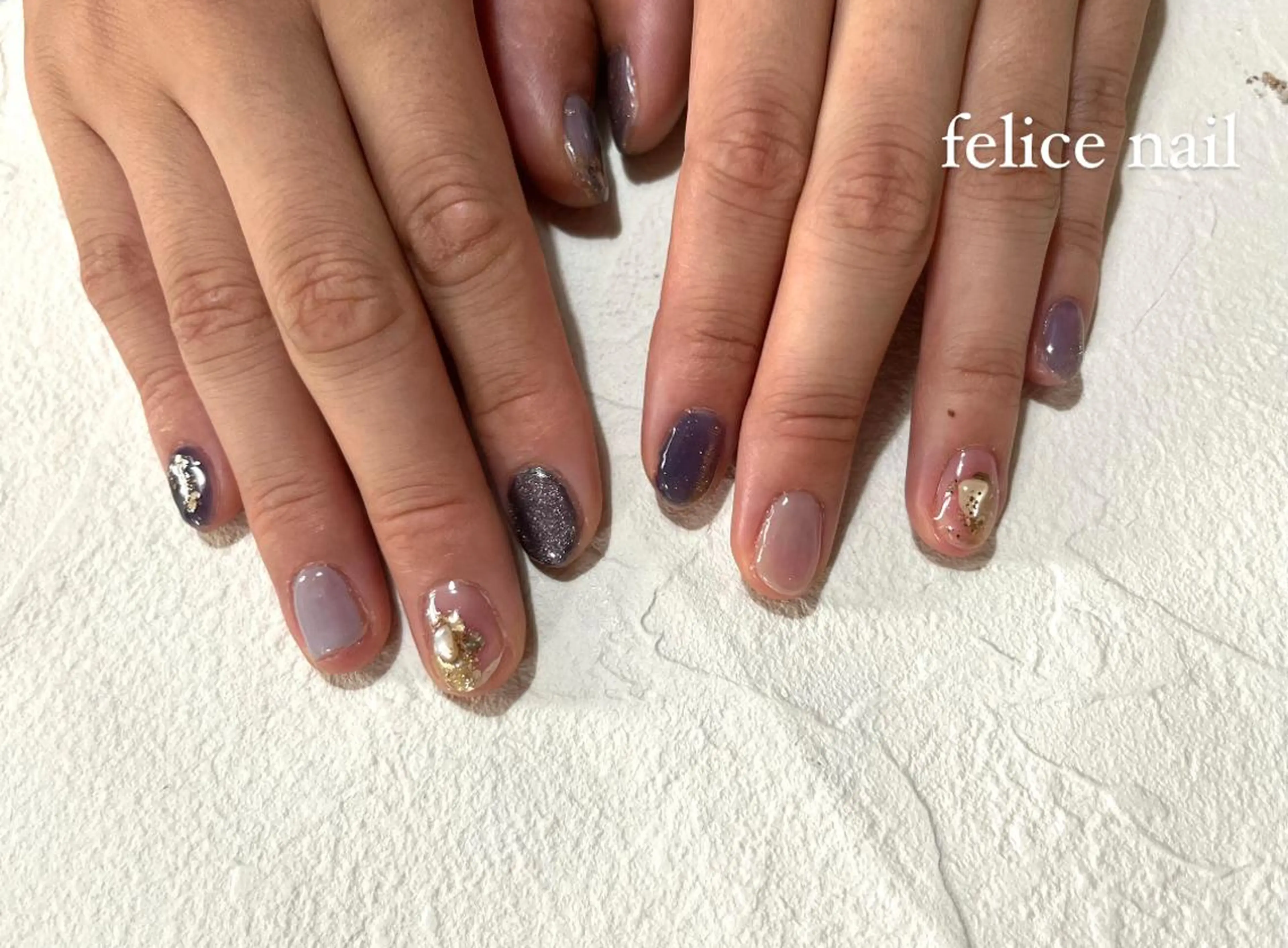 ネイル ネイビー ニュアンスネイル felice nailのネイルデザイン