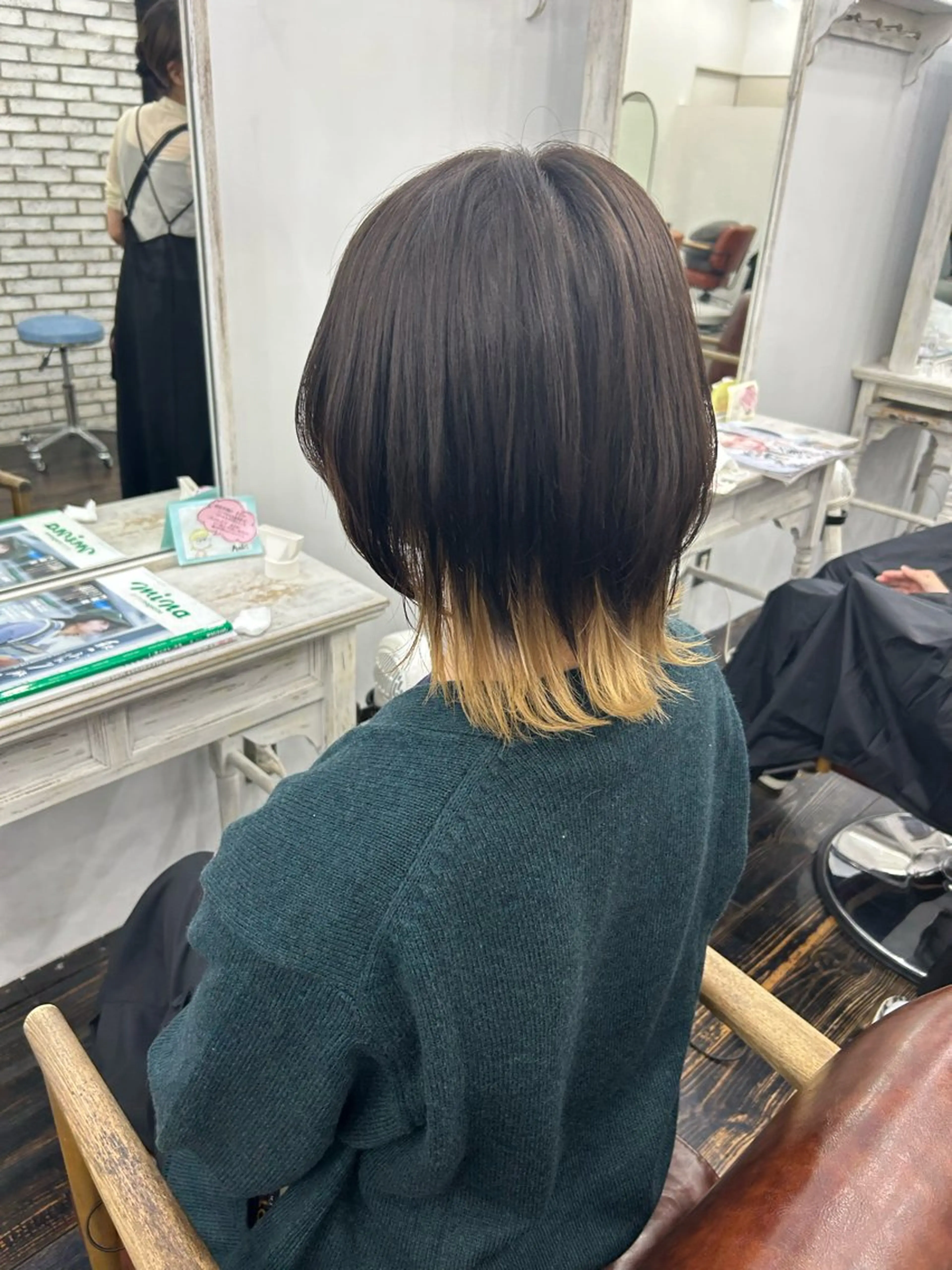 ミディアム カラー カット ヘアカラー トリートメント レイヤーカット韓国 暖色⭐︎KANAKOのヘアスタイル