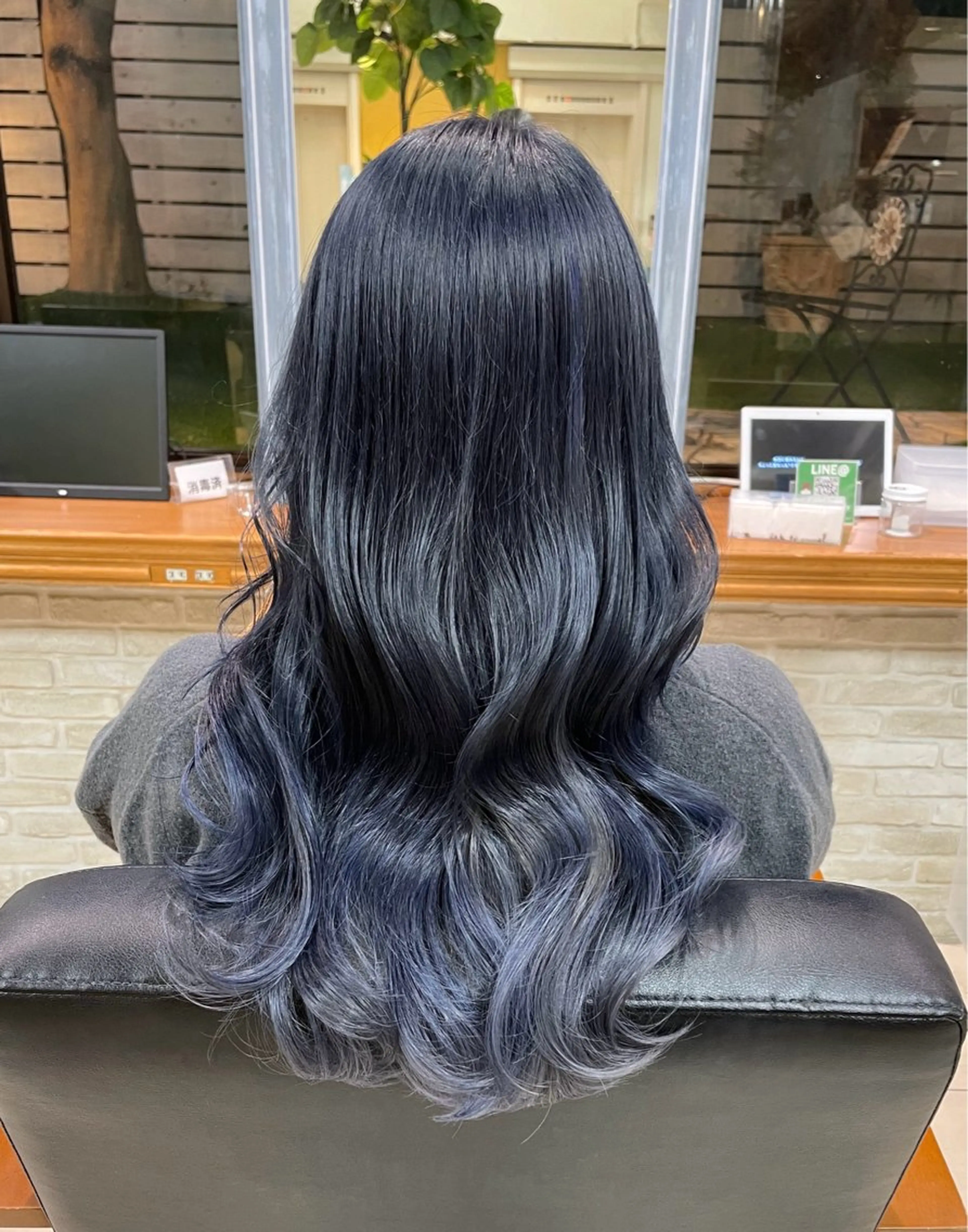 ロング カラー 透明感カラー🎀／ マツエクのヘアスタイル