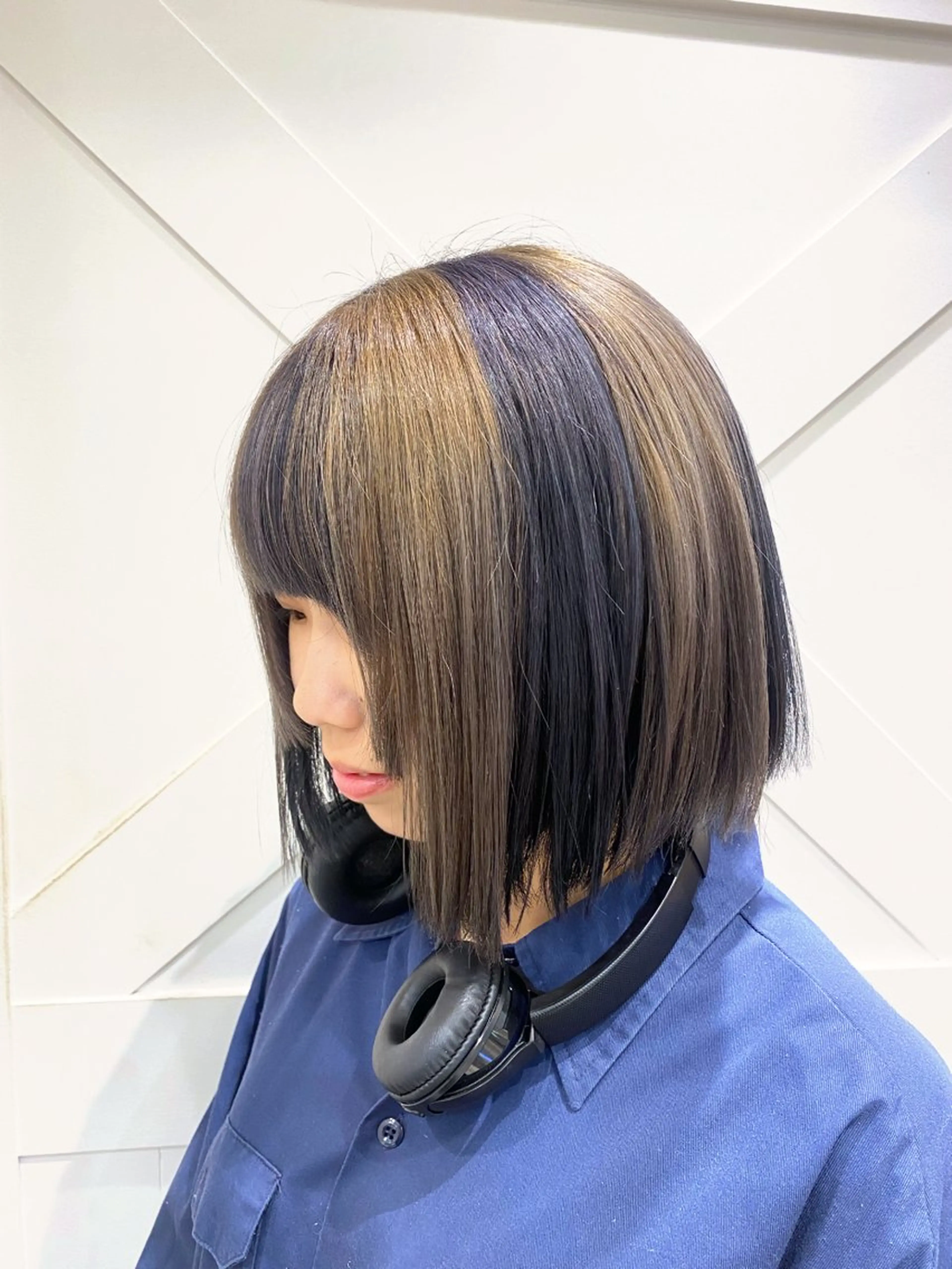 ミディアム カラー 💙mai🫧 縮毛矯正・ハイライトのヘアスタイル
