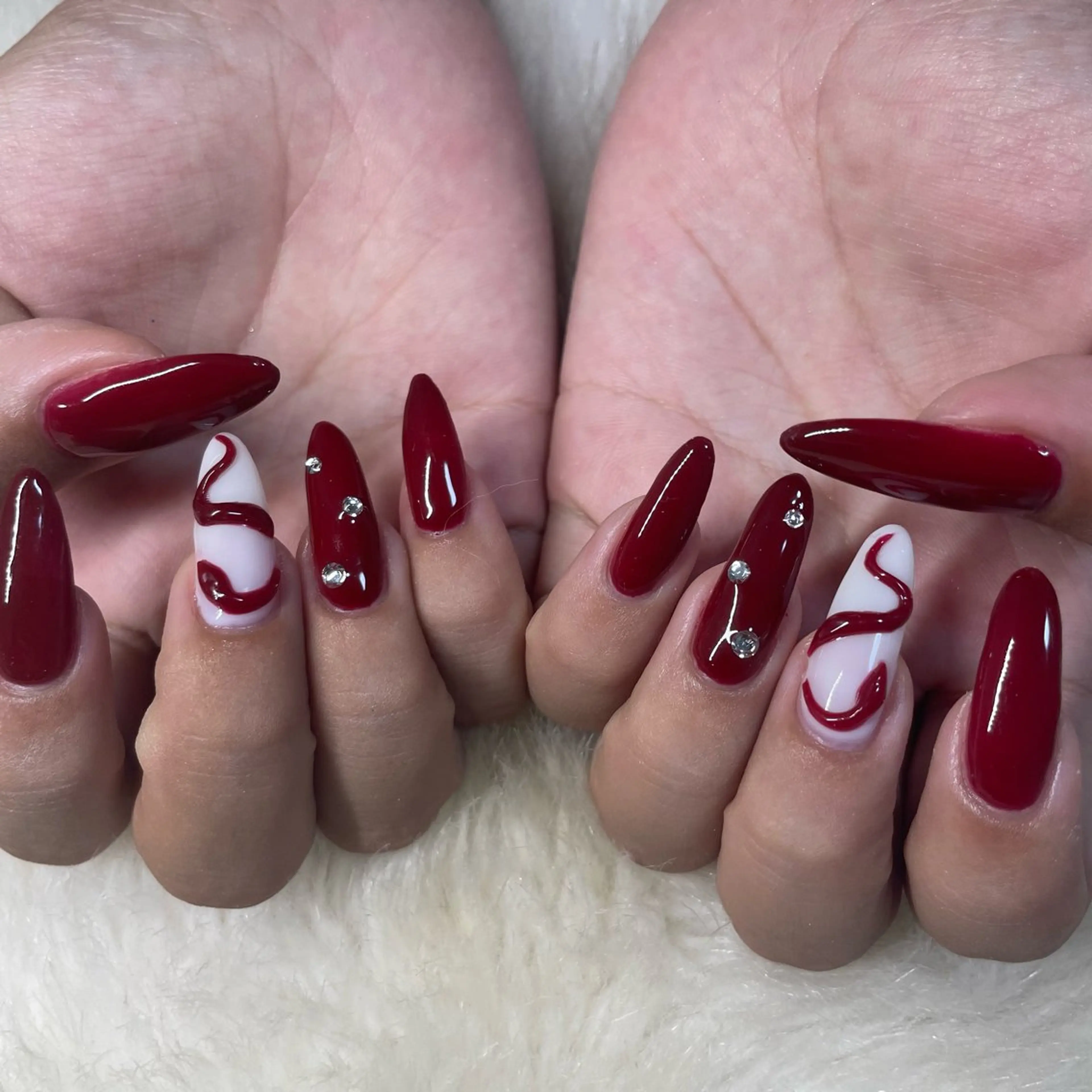 ネイル ハンドネイル 黒川 実祐のネイルデザイン