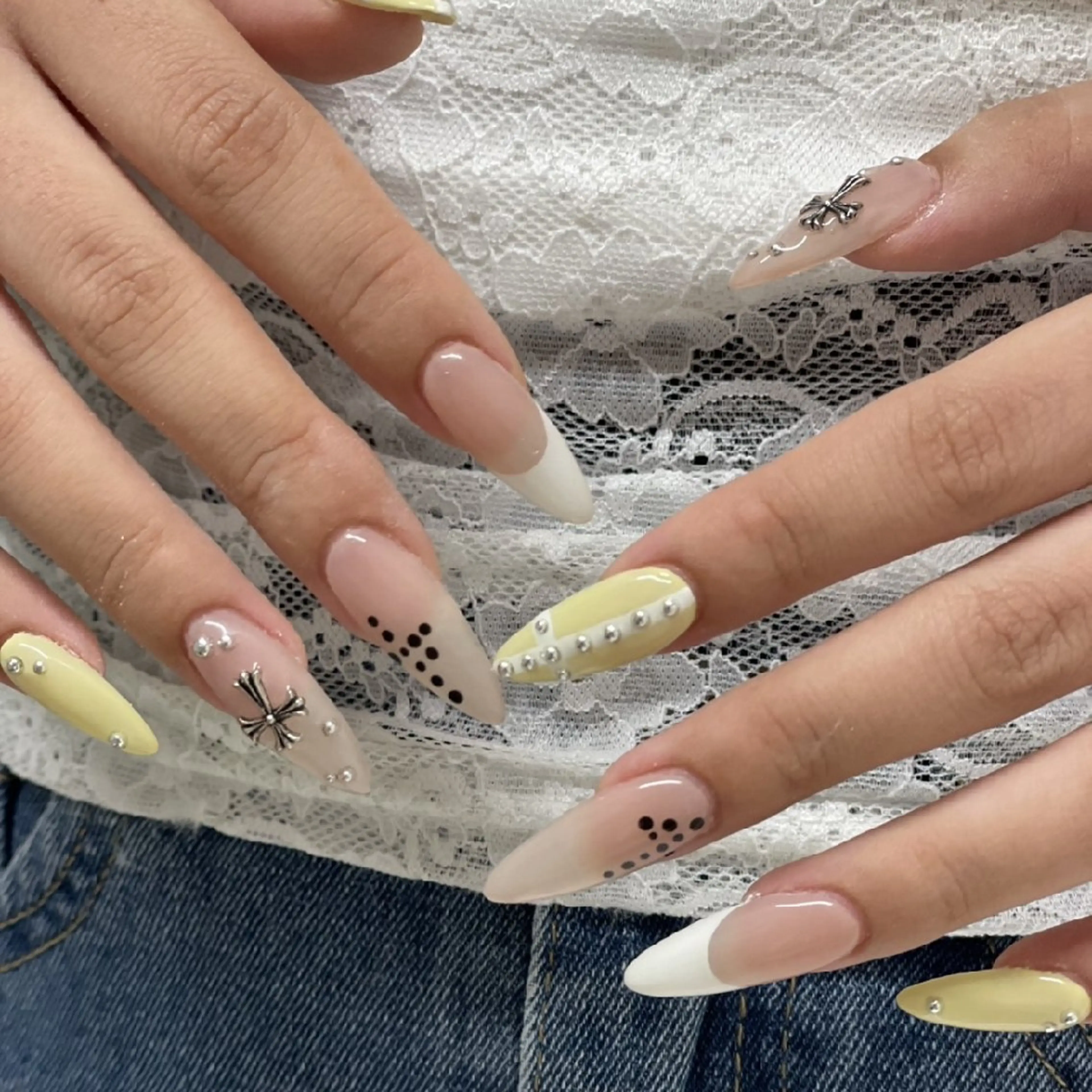 ネイル SHI ONのネイルデザイン