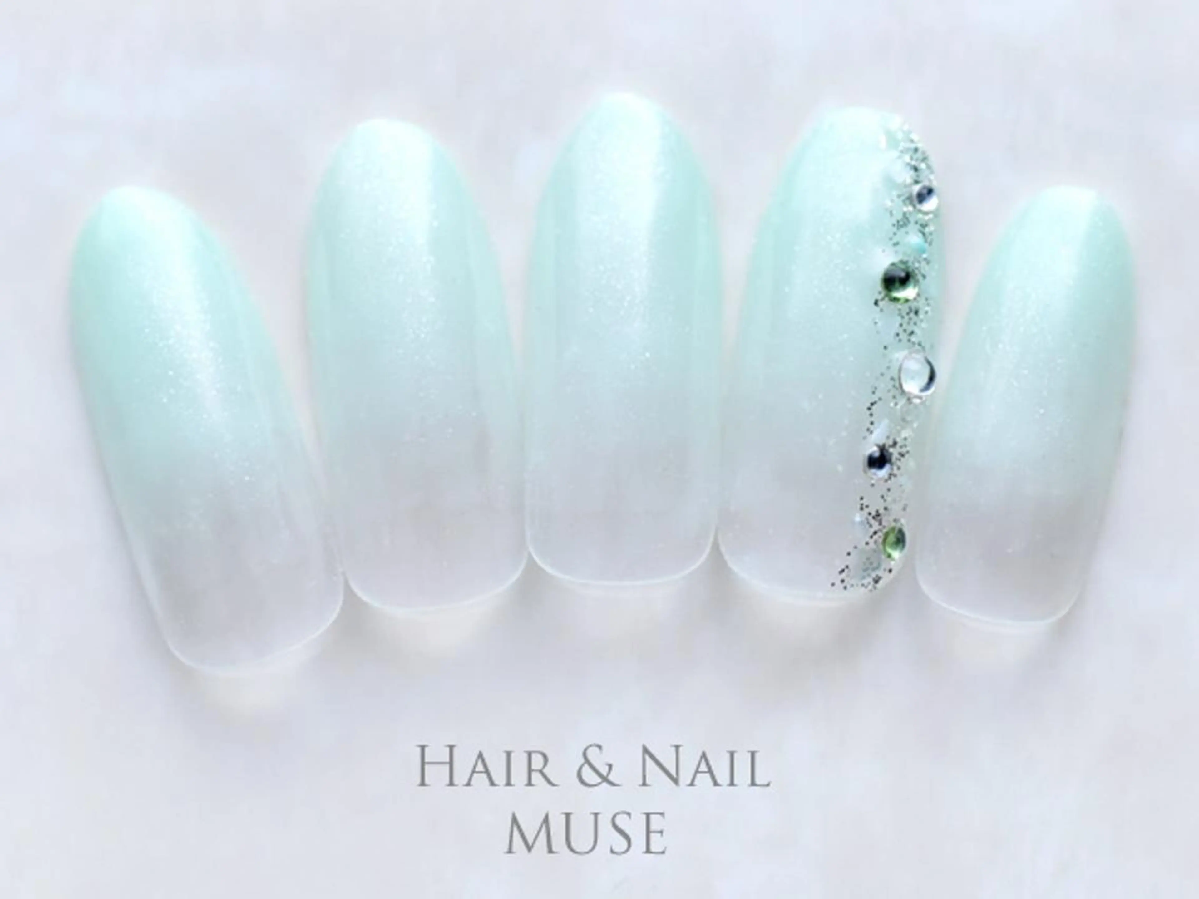 ネイル Nailsalon Julius luna所属・Juliusluna FUZUKIのネイルデザイン
