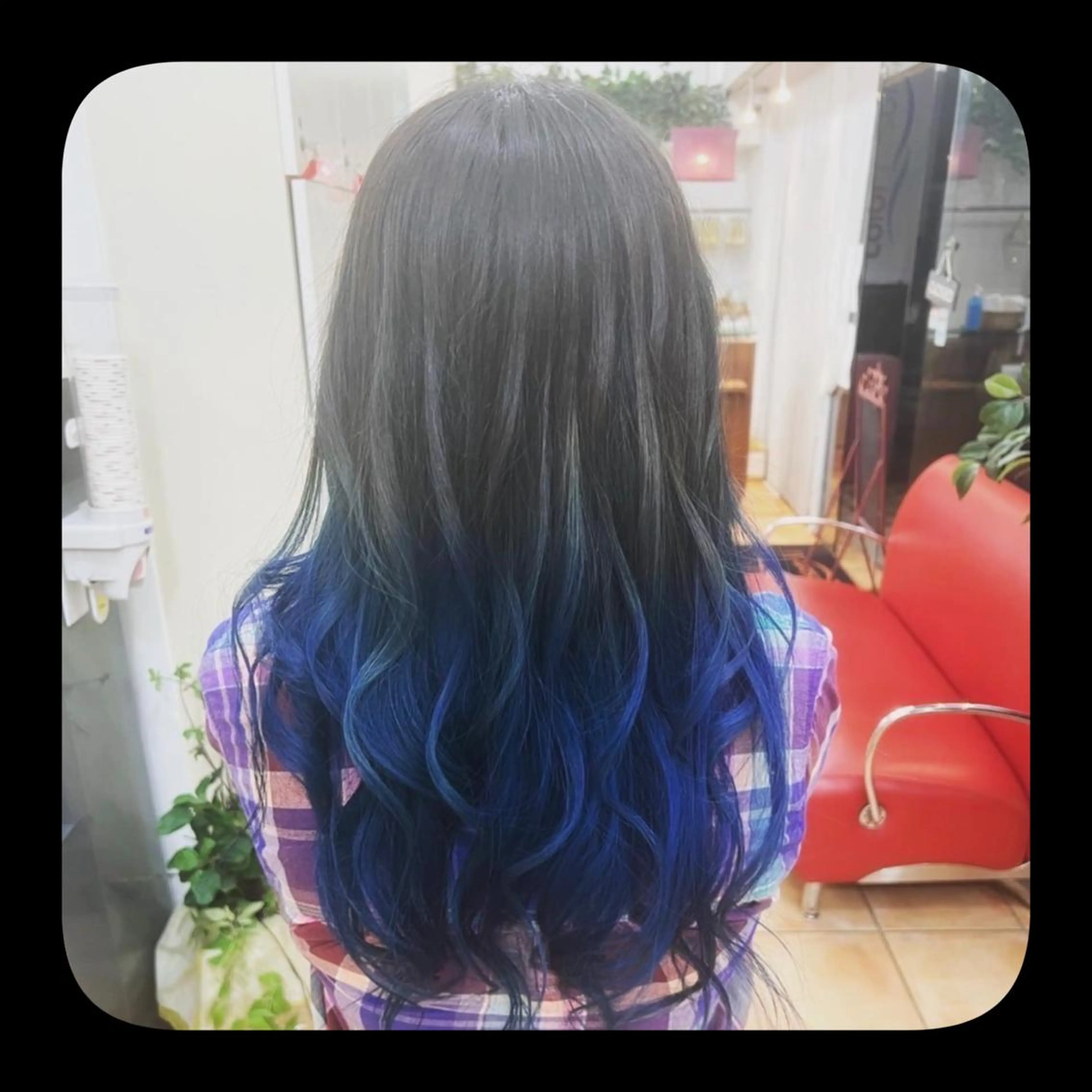 ロング カラー ヘアアレンジ ブルーカラー グラデーションカラー 🦄アイリスト💐 小澤　愛蘭のマツエク・マツパデザイン