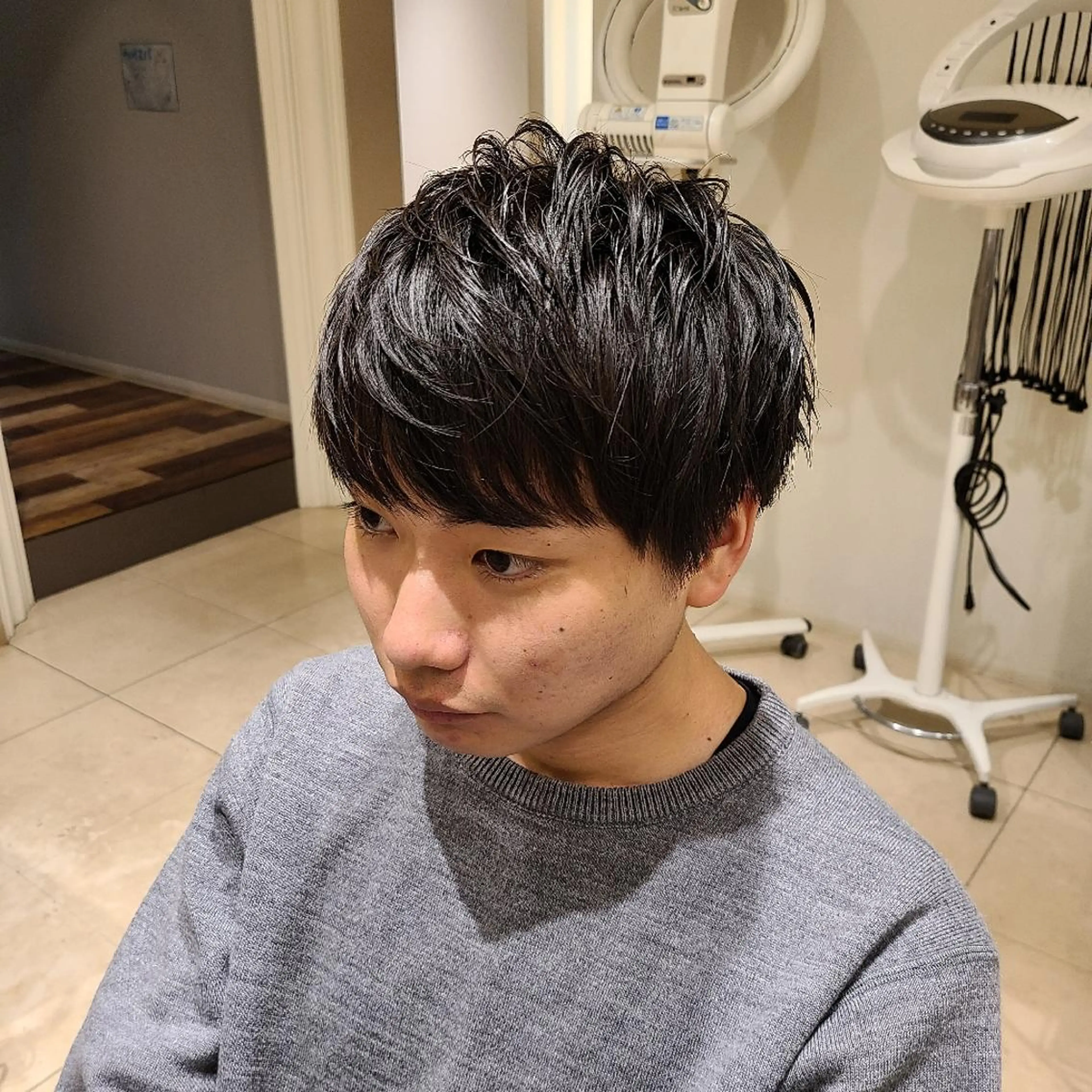 メンズ ショート マッシュ 刈り上げ カット パーマ トリートメント MerryLand 日吉所属・中井 啓悟のヘアスタイル