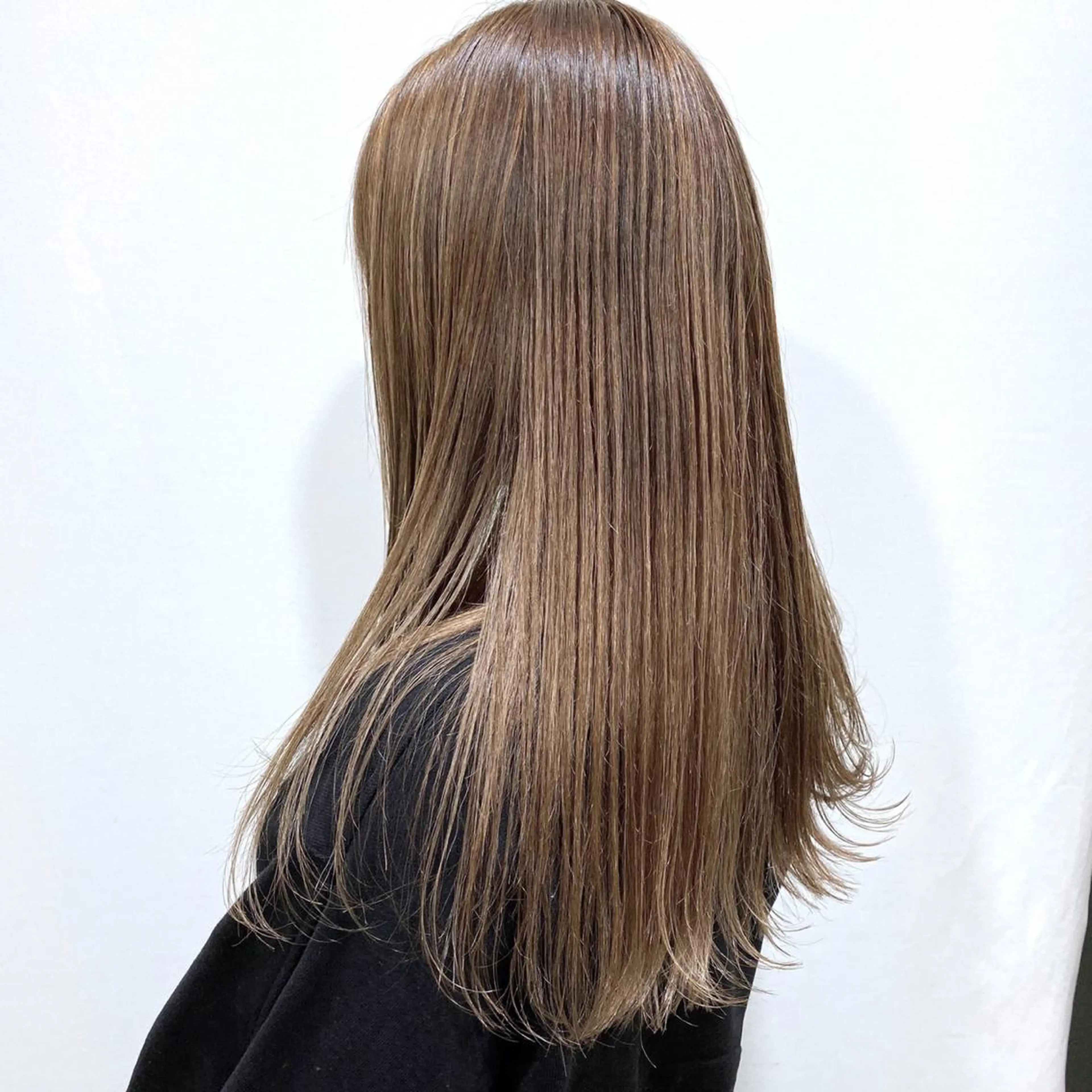 ロング カラー グランジヘア 無造作ヘアHYUGAのヘアスタイル